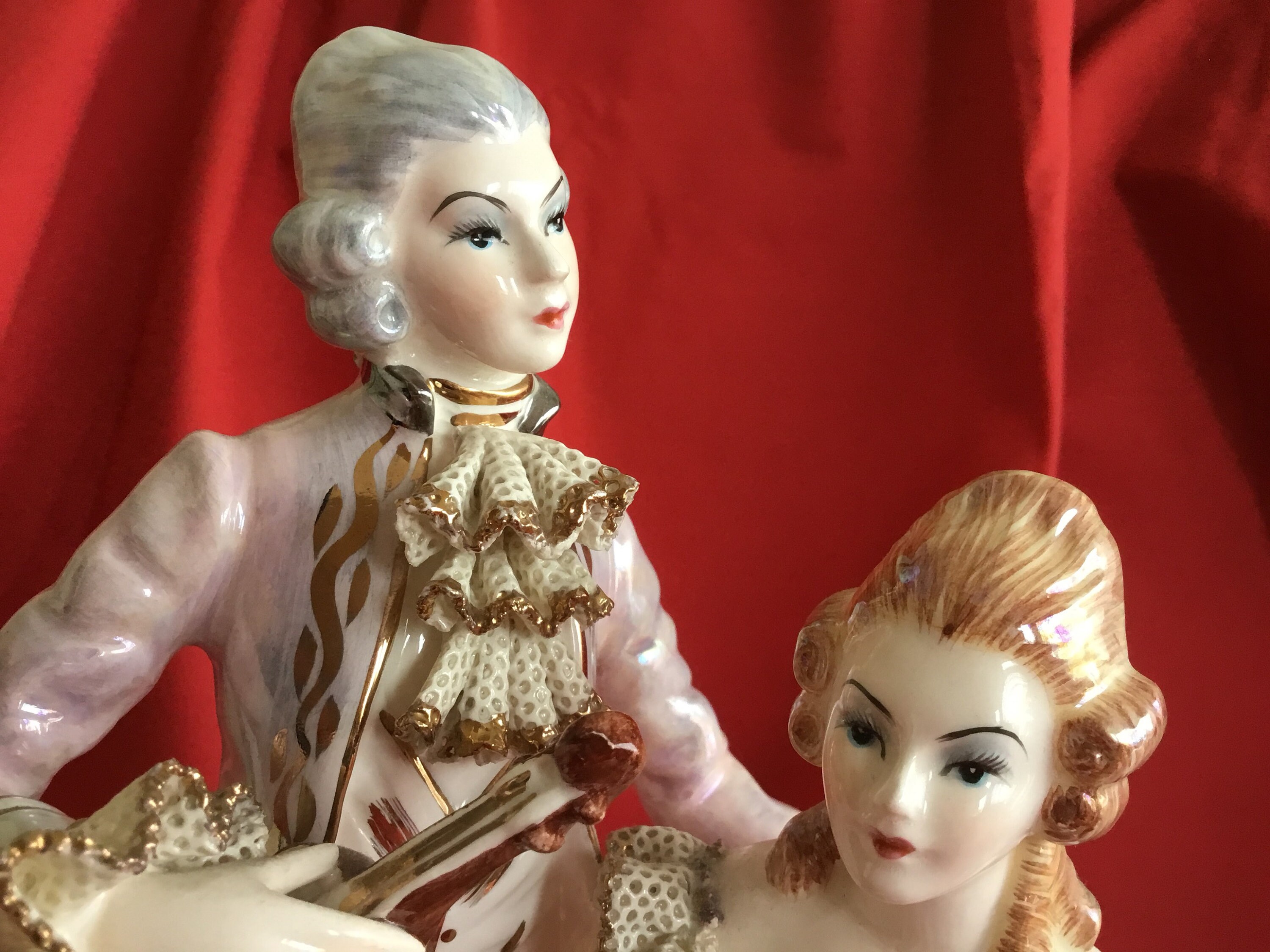 Vintage Porcelain Figurine | 1940s Sphinx Holland, Iridescent Courtiers Couple Gold Details — photo 7 of 11