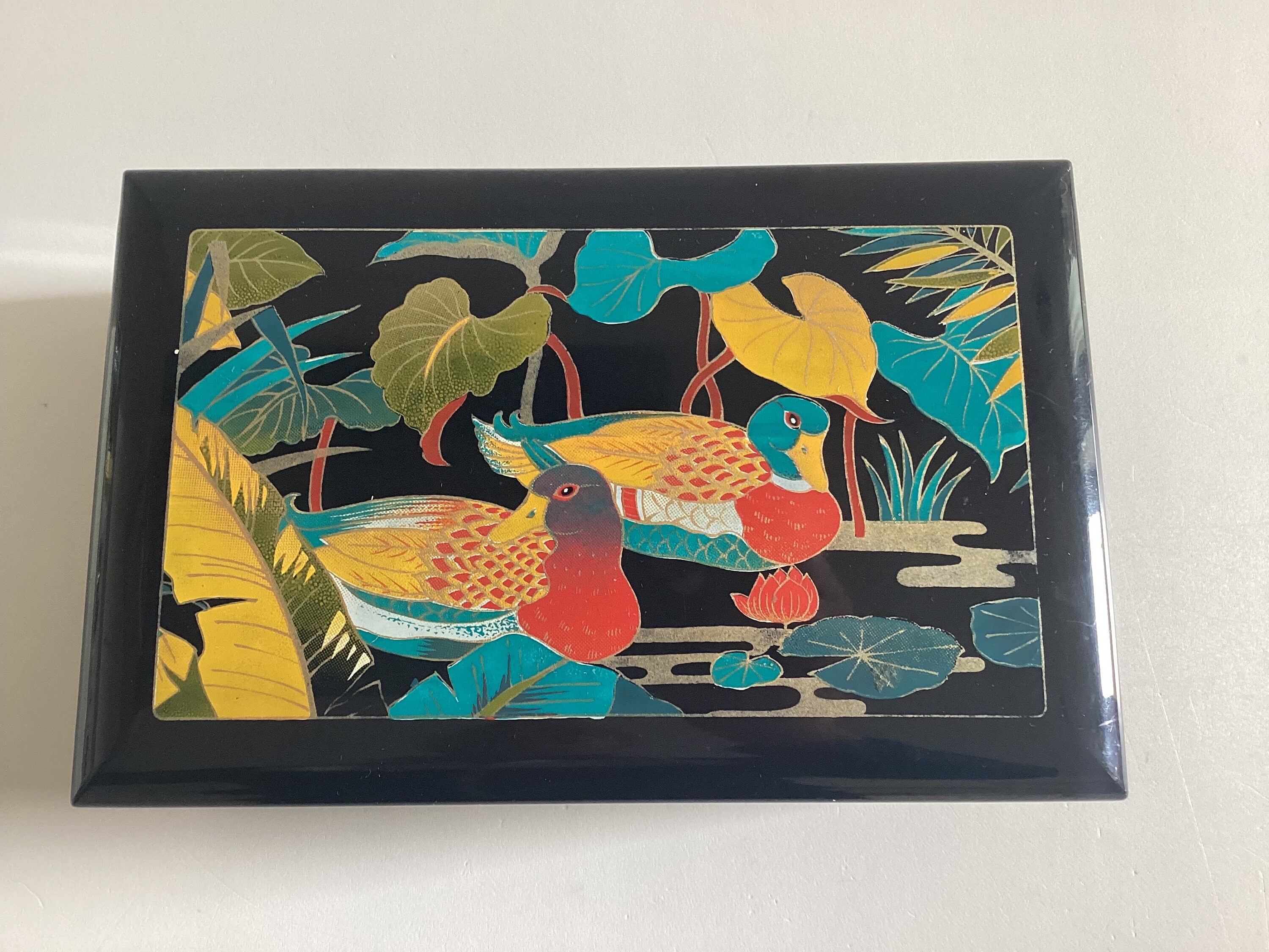 Vintage Music Box – Rare 1960s Japanese Jewelry Box with Mirror — photo 5 of 8