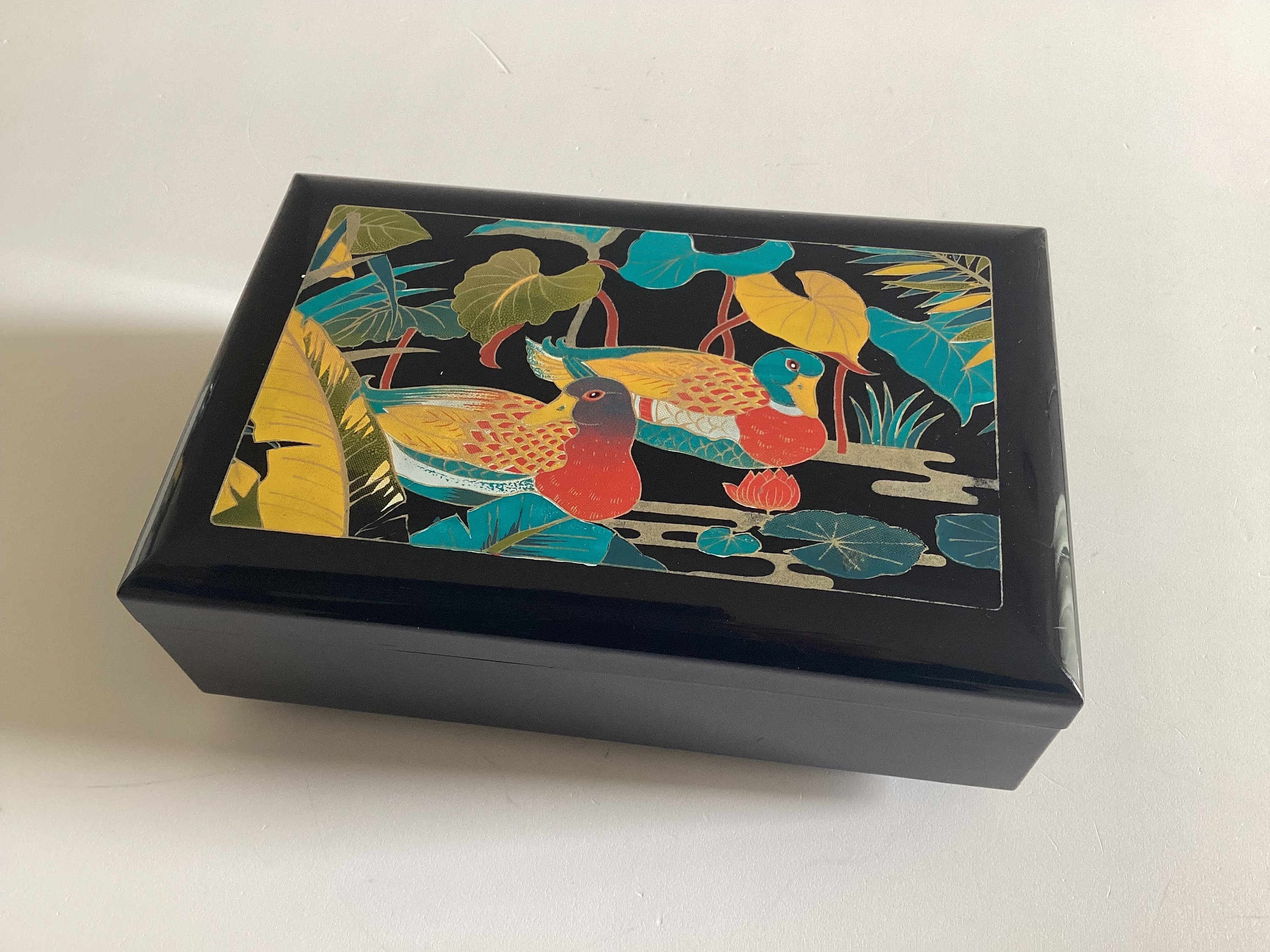 Vintage Music Box – Rare 1960s Japanese Jewelry Box with Mirror — photo 7 of 8