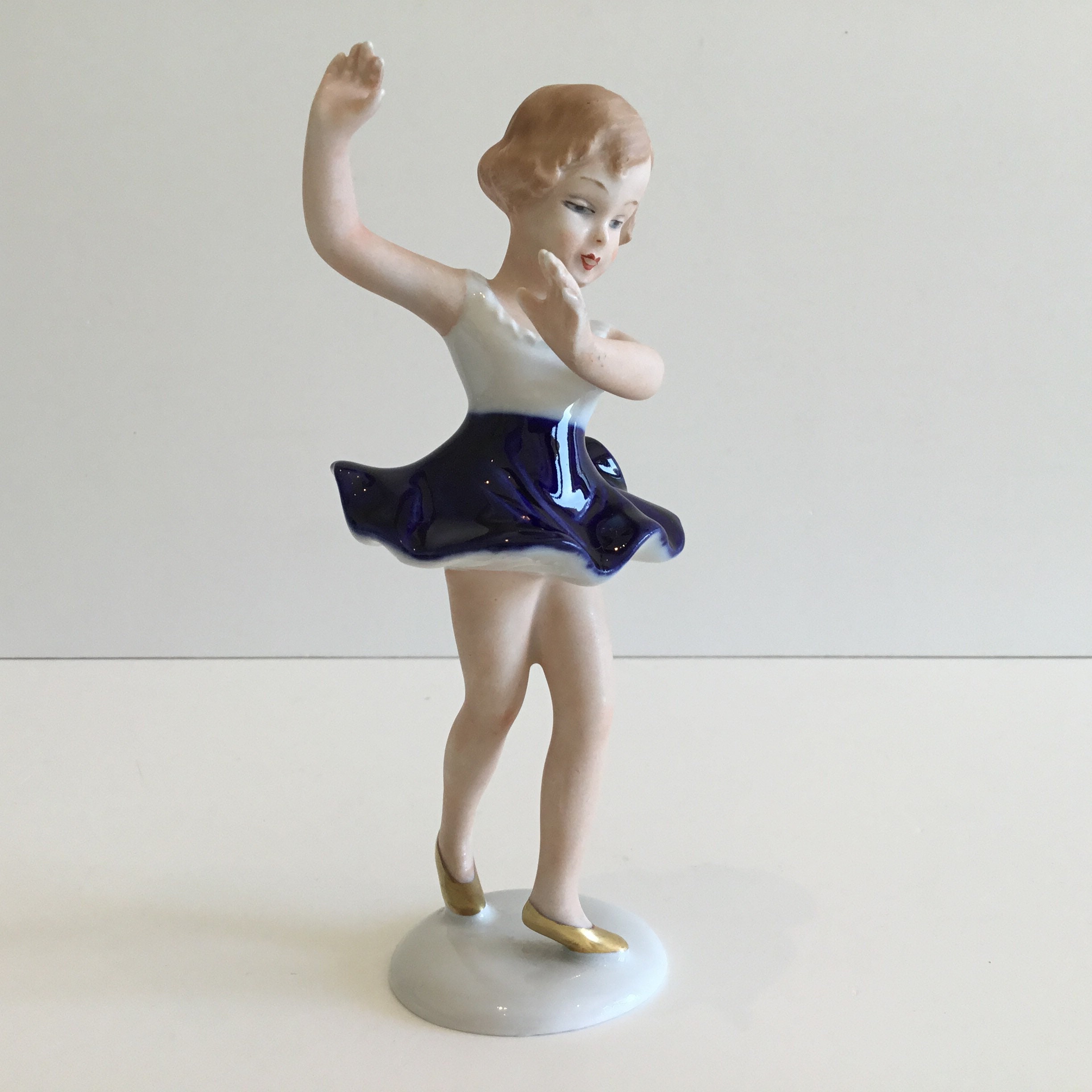 Vintage Porcelain | Wallendorf German Ballerina, 1960s Cobalt Blue Skirt Rare — photo 3 of 9