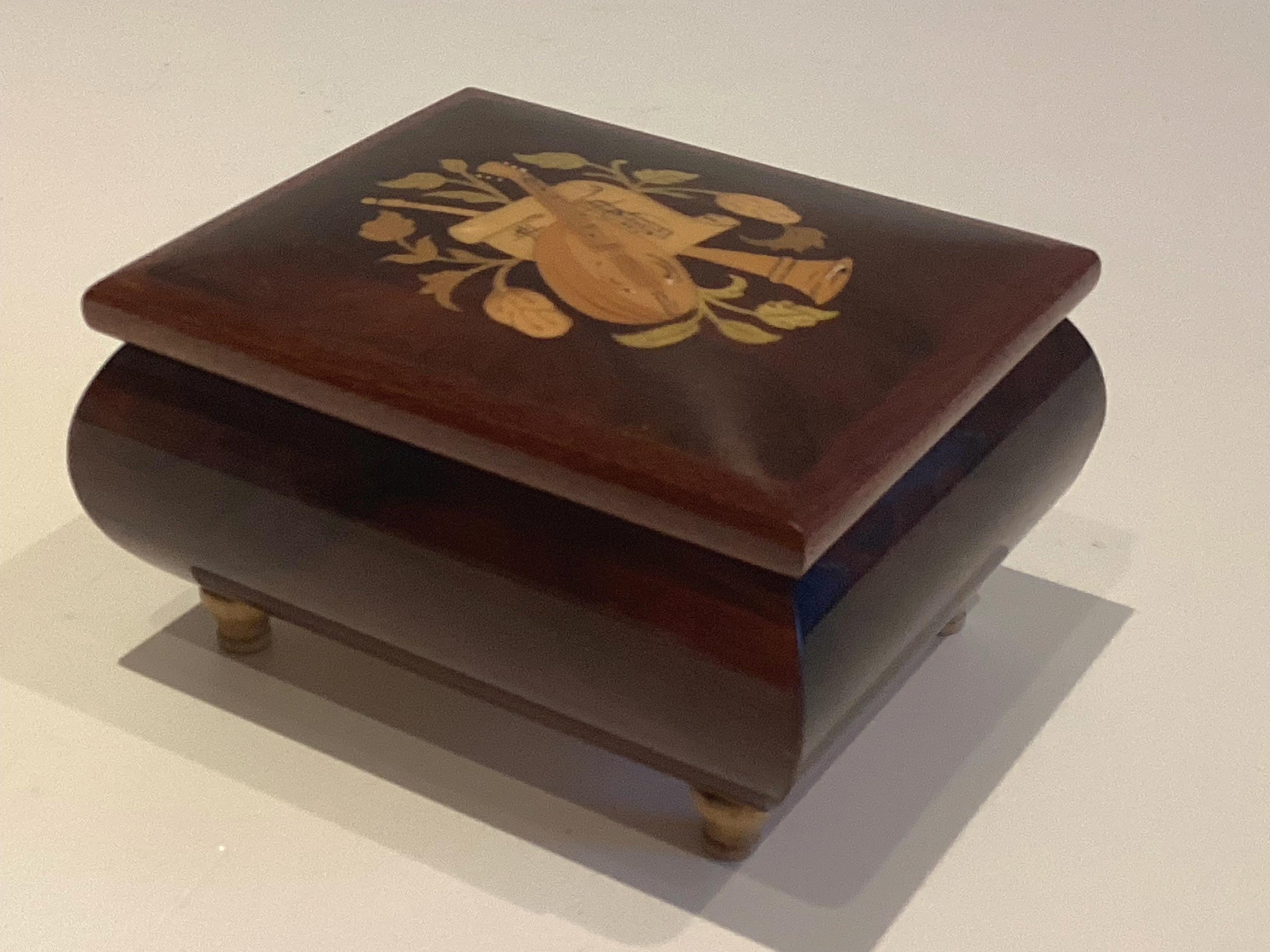 Vintage Music Box | 1970s Sorrento Italy Jewelry Box, Inlaid Wood "Isle of Capri" — photo 5 of 7