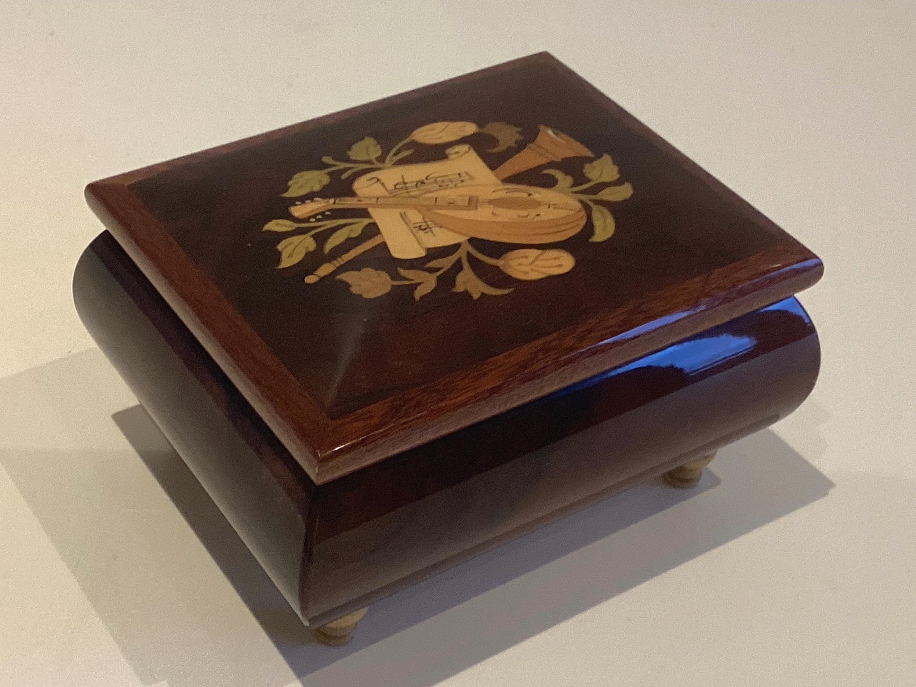 Vintage Music Box | 1970s Sorrento Italy Jewelry Box, Inlaid Wood "Isle of Capri" — photo 6 of 7
