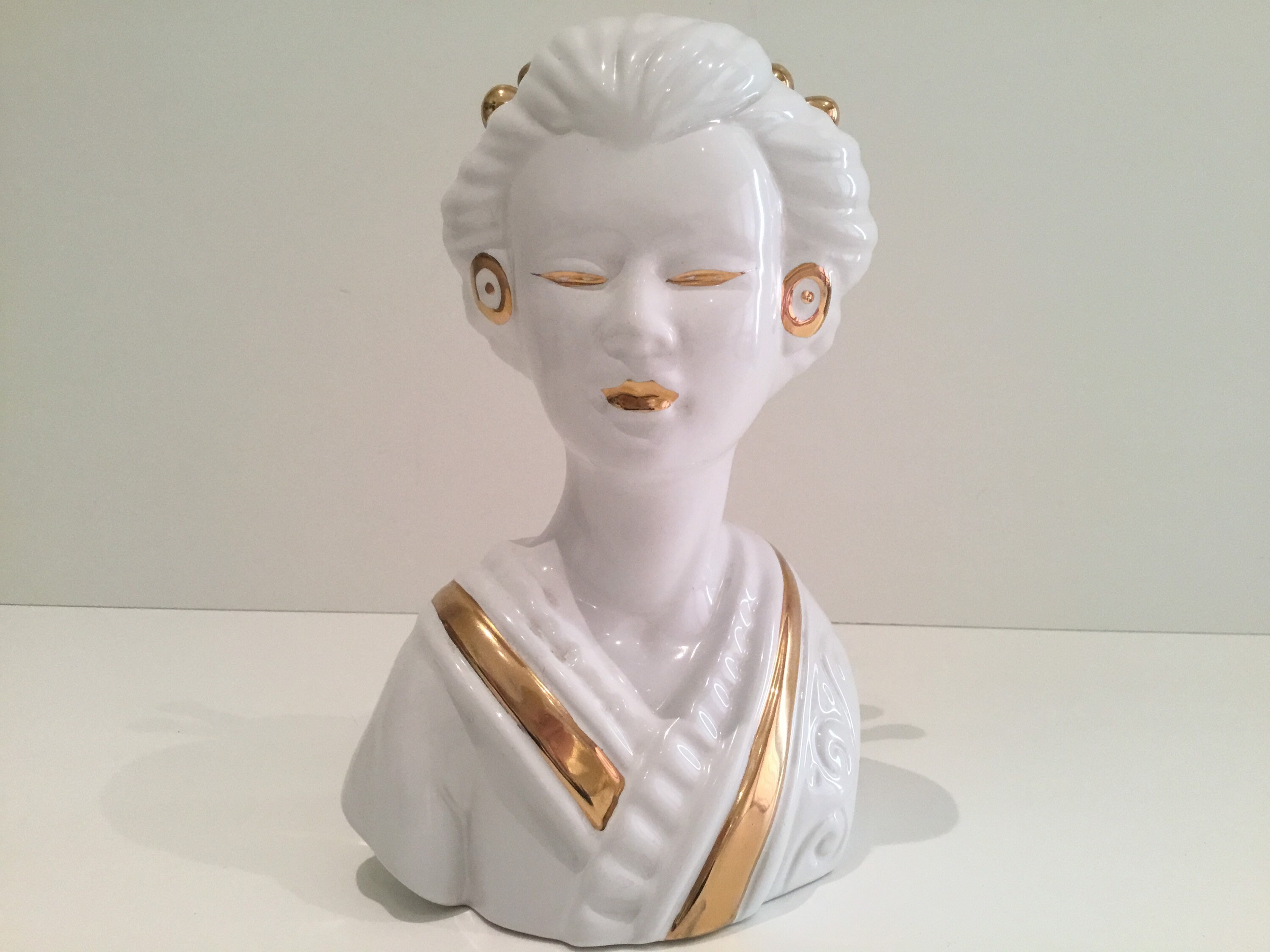 Porcelain Figurine – Rare Exotic Hand-Painted Collectible, Portugal 1970s — photo 3 of 9