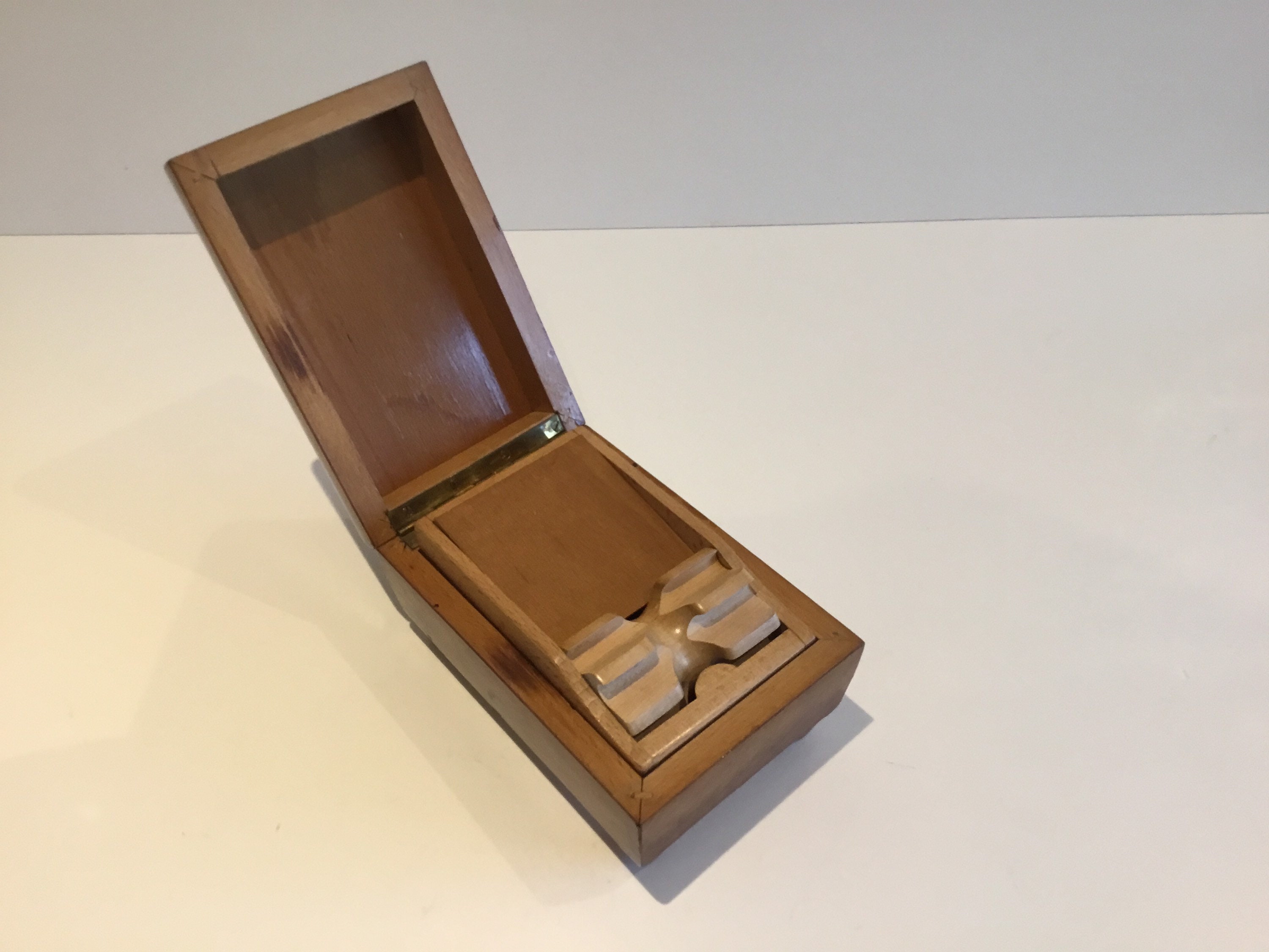 Antique Music Box (1920s) Cigarette Container Swiss Made Movement — photo 4 of 8