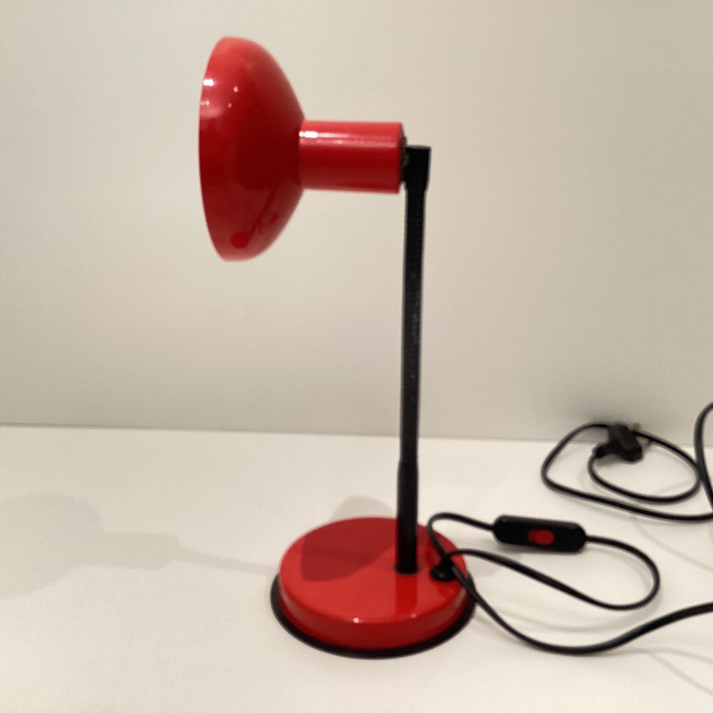 Vintage Desk Lamp | Veneta Lumi Italy 1970s, Flexible Tube Painted Aluminum Design — photo 3 of 8