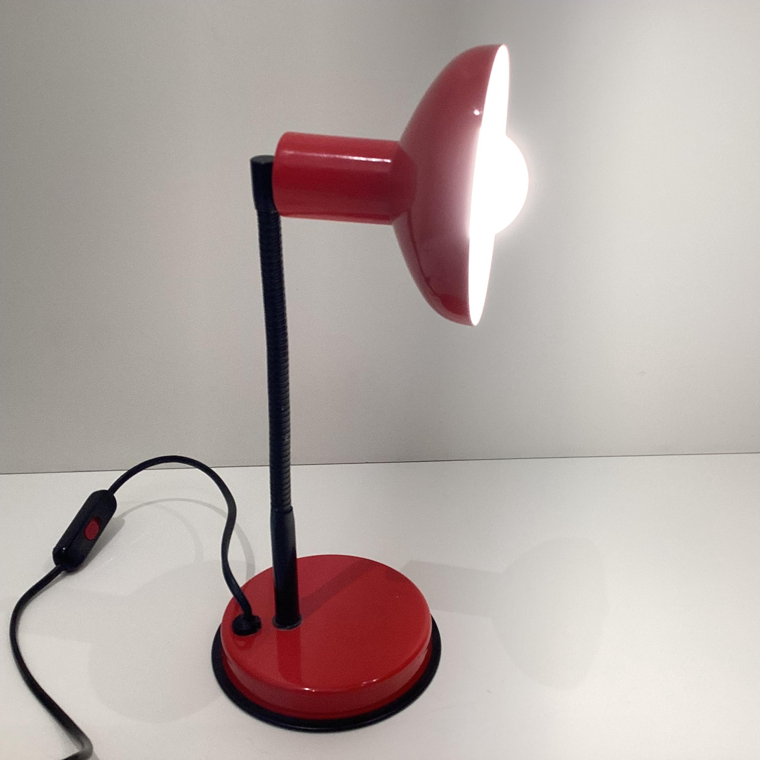 Vintage Desk Lamp | Veneta Lumi Italy 1970s, Flexible Tube Painted Aluminum Design — photo 7 of 8
