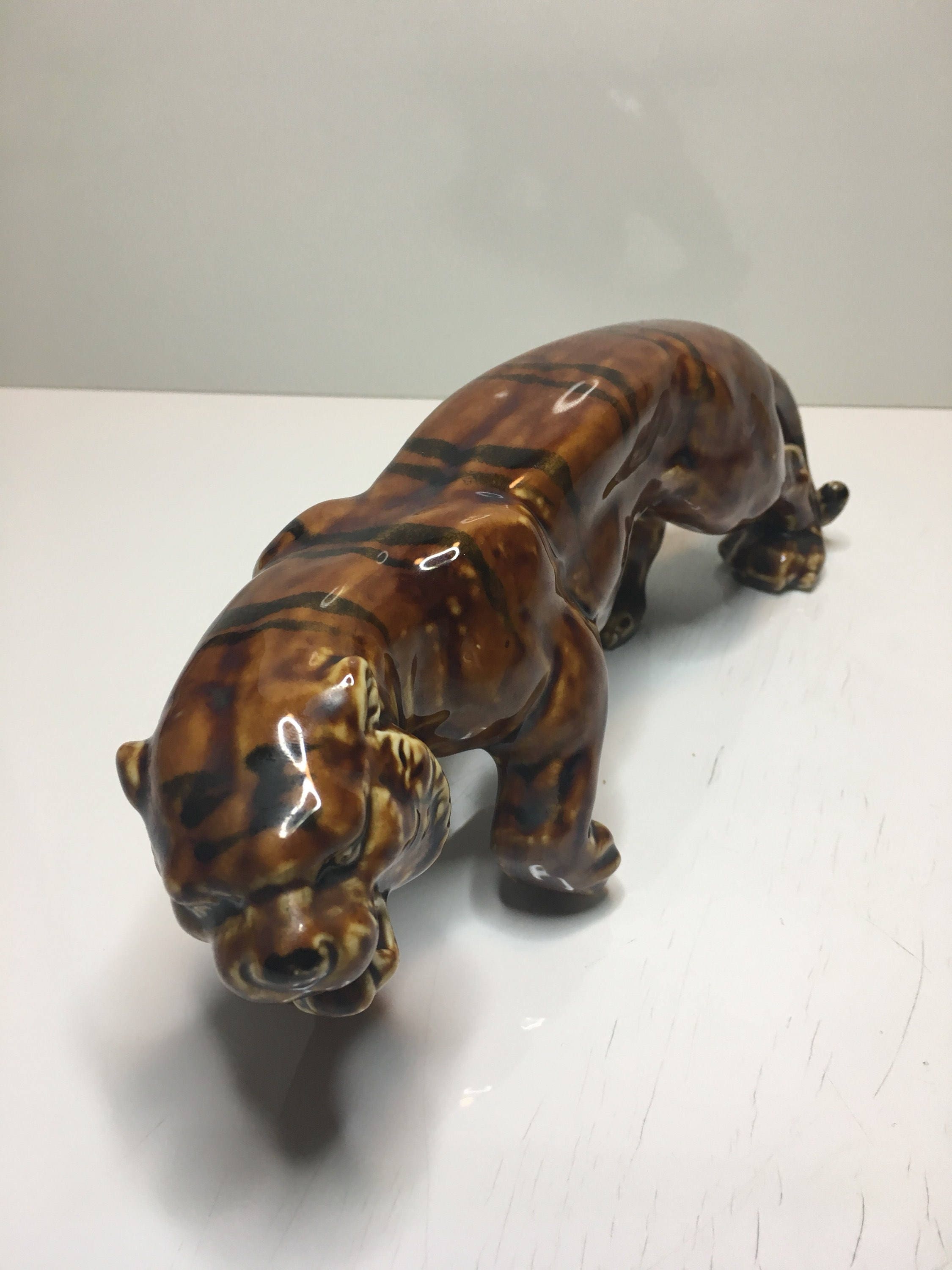 Vintage Porcelain Tiger | 1930s Italian Hand-Painted Sculpture, Gloss Finish Animal Figurine — photo 5 of 6