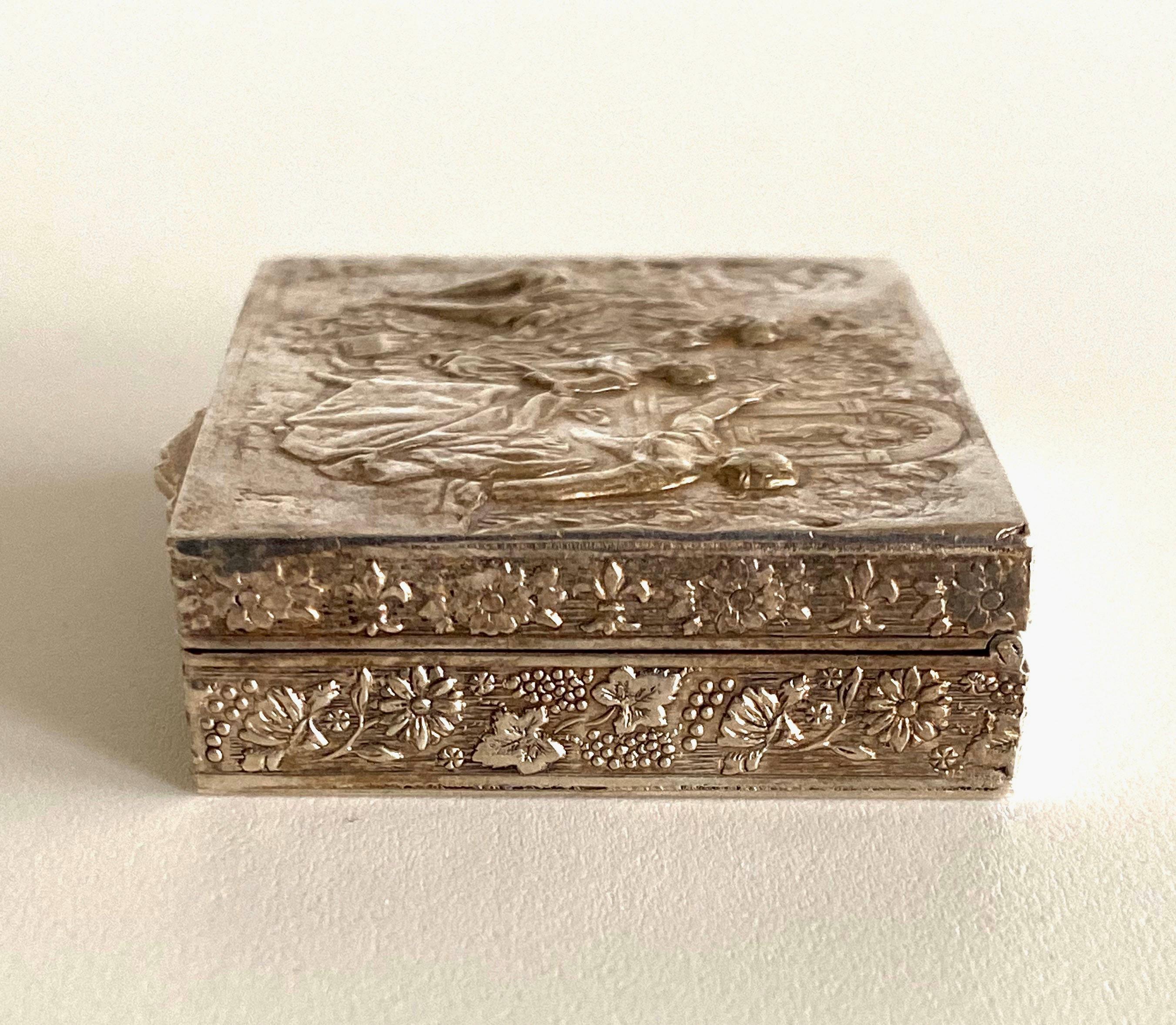 Vintage Silver | 1960s Small Silver Box “925k” (Firenze) Made in Italy — photo 5 of 8