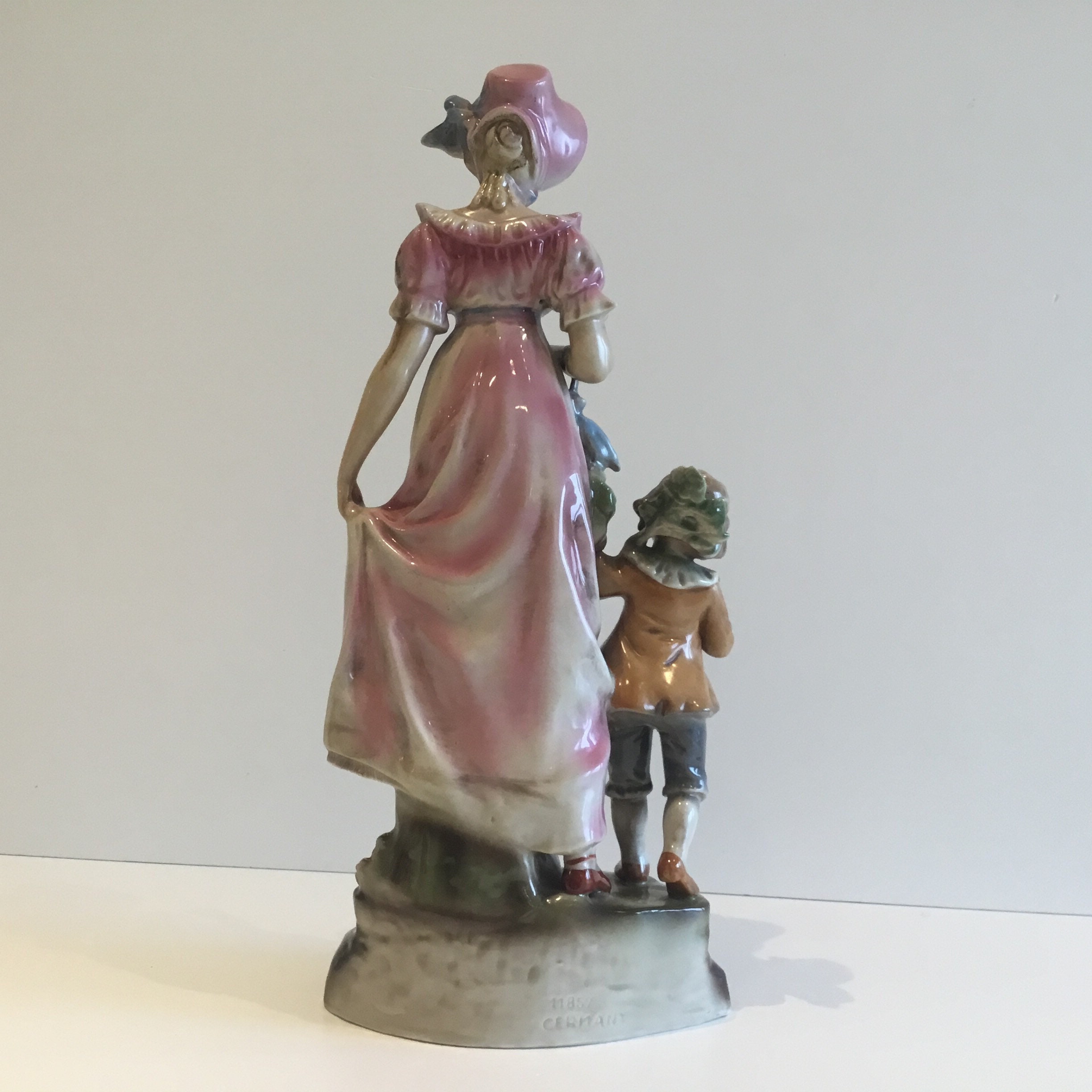 Porcelain Sculpture | V.E.B. Lippelsdorf 1950s Germany, Hand Painted Figurine 11857 — photo 6 of 11