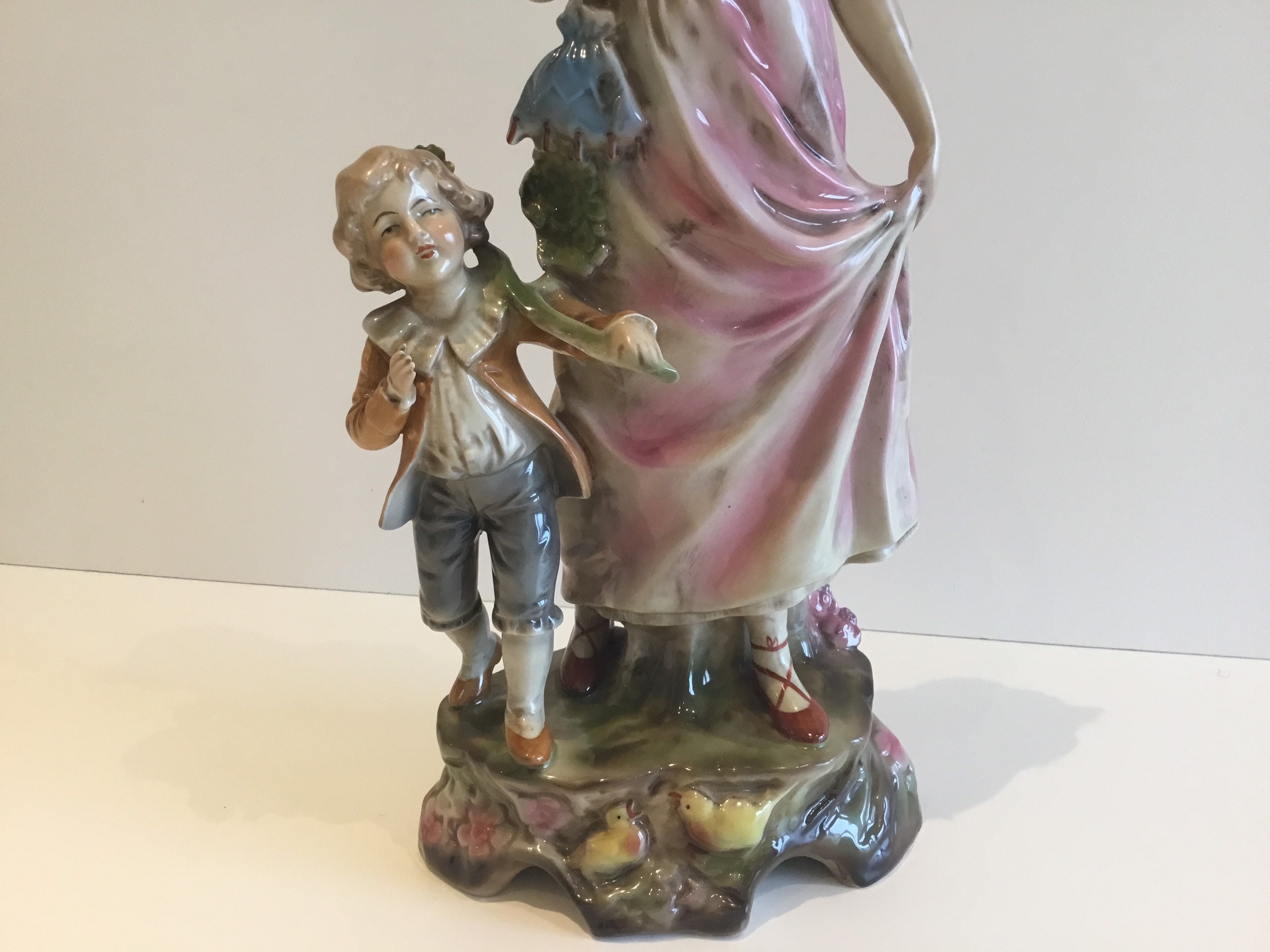 Porcelain Sculpture | V.E.B. Lippelsdorf 1950s Germany, Hand Painted Figurine 11857 — photo 8 of 11
