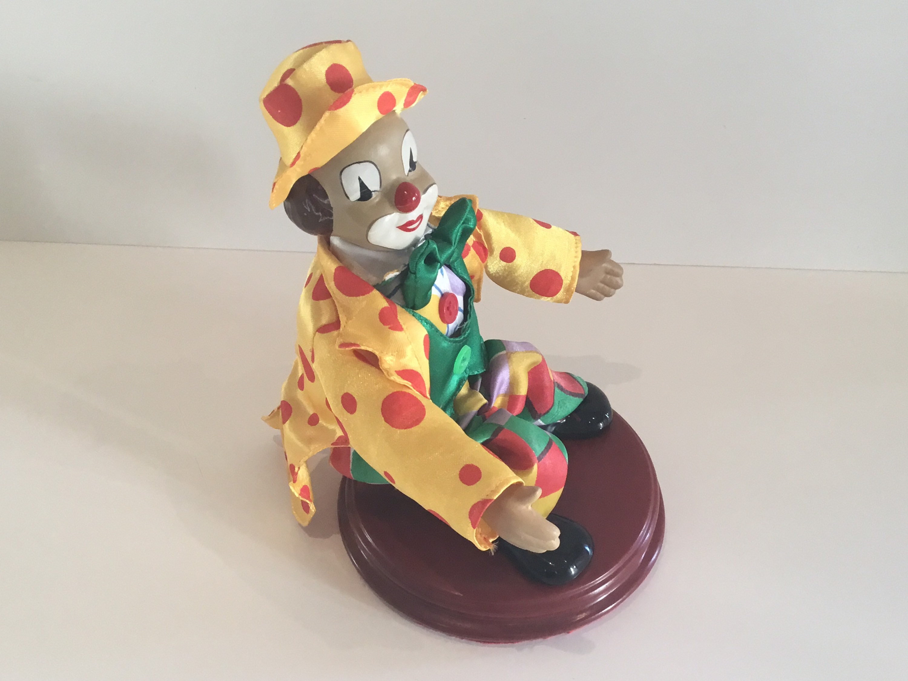 Vintage Automaton | 1960s French Musical Clown, Handmade Ceramic Moving Figure — photo 3 of 9