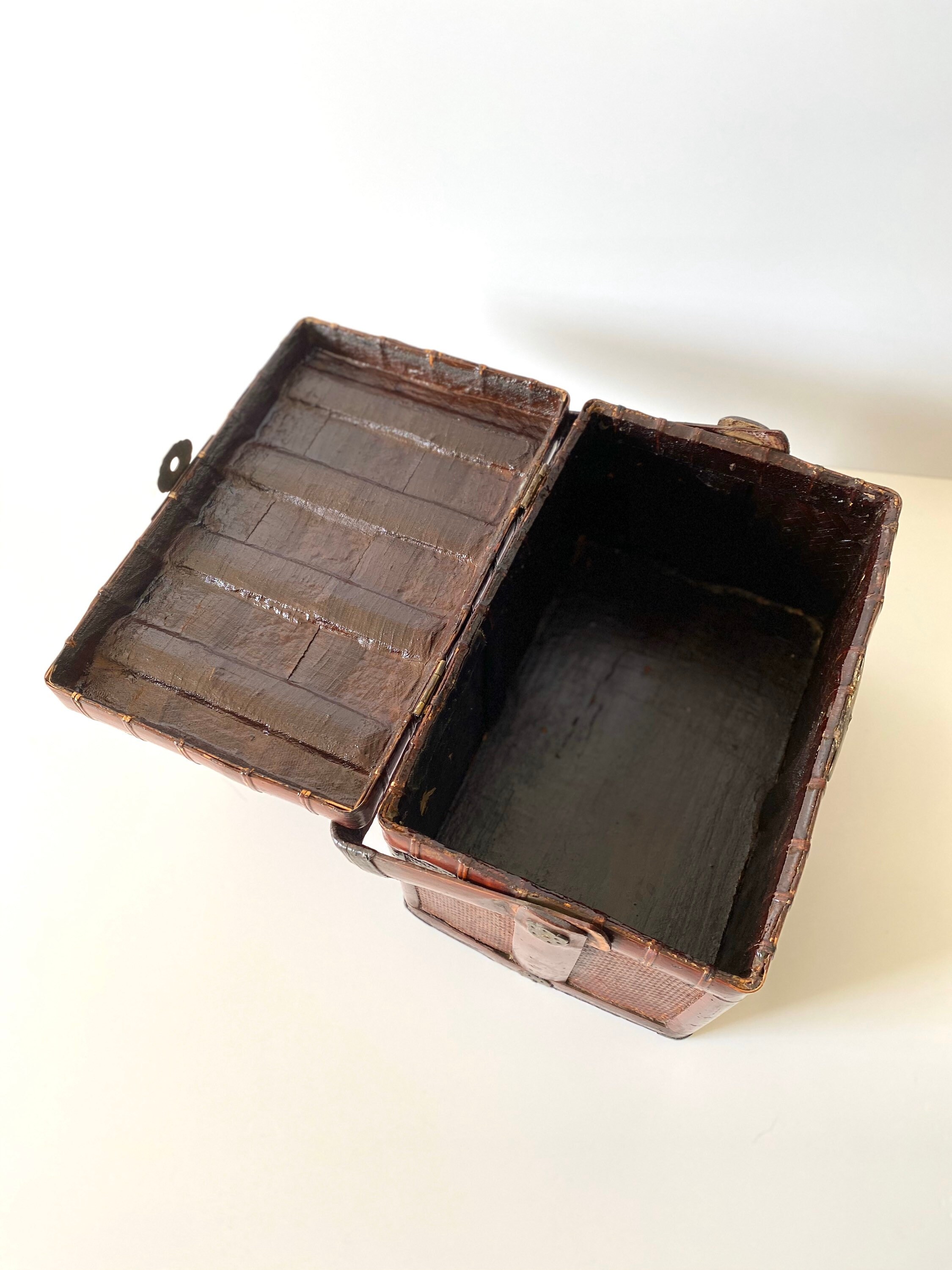 Antique Chinese Basket | Late 19th Century Red Lacquer, Qing Dynasty Food Storage — photo 6 of 11
