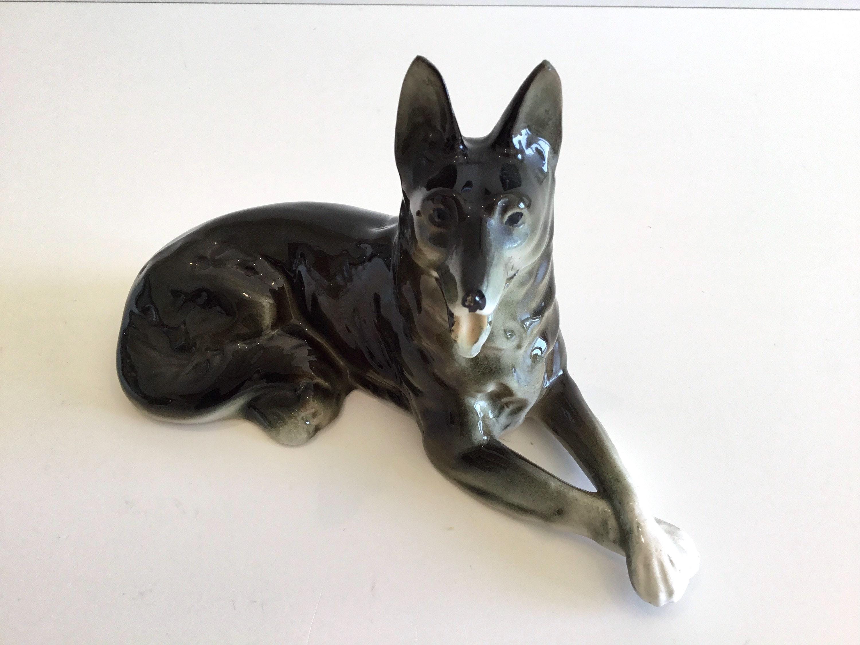 Vintage Porcelain | German Shepherd Figurine 1950s West Germany, Cortendorf Style Lying Dog — photo 4 of 11