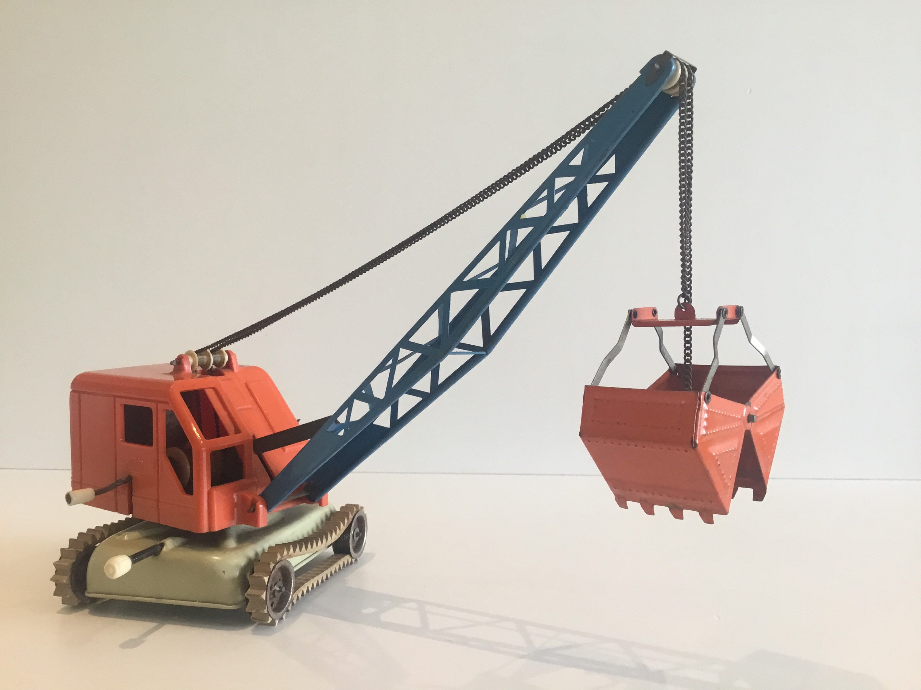 Vintage Toy Crane | Gama Germany 1950s  Pressed Steel And Plastic, Working — photo 6 of 11