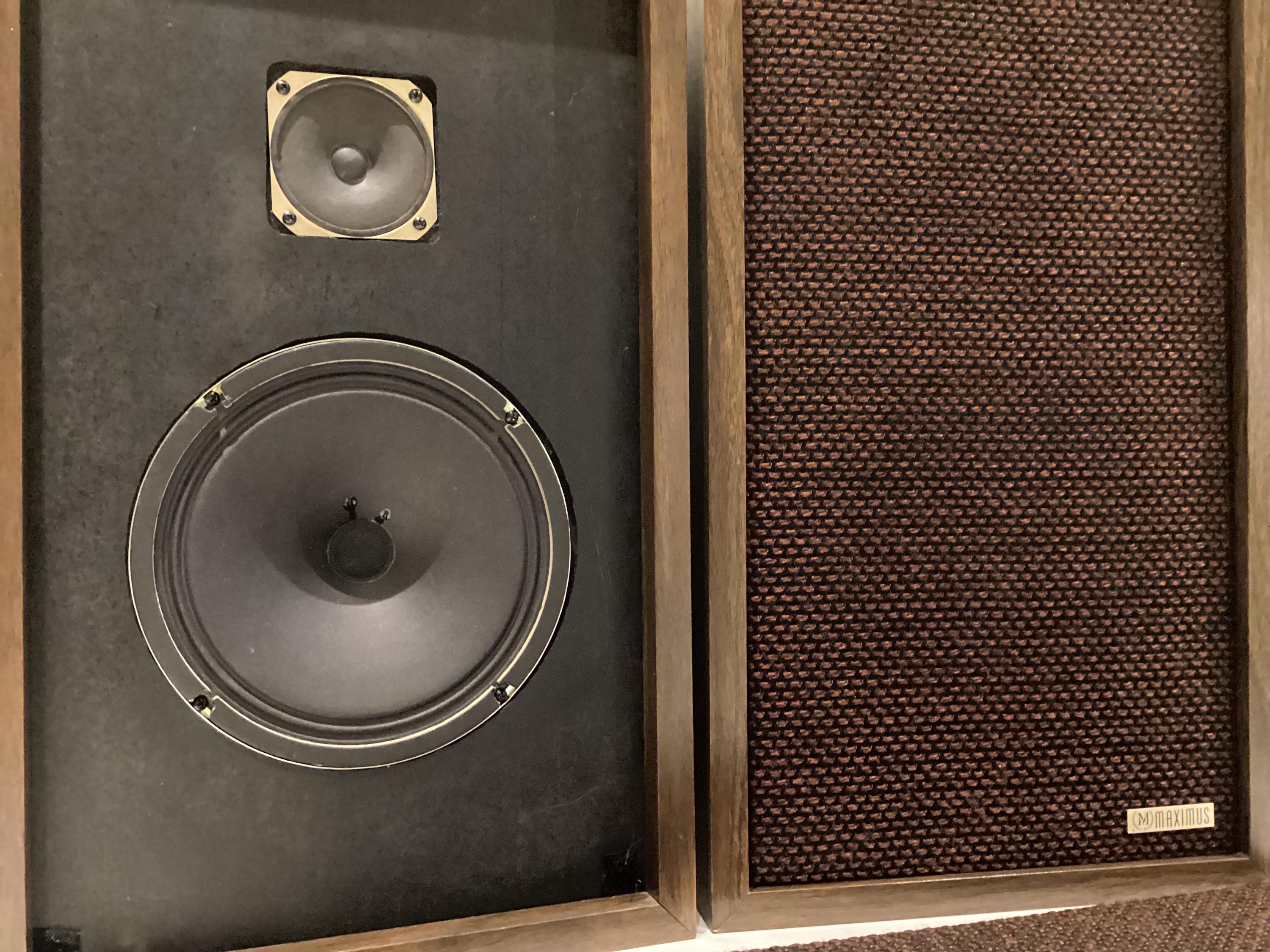 Vintage Speakers Maximus Sound Corporation (1970s), Rare American Wooden Cabinets, 2-Way Hi-Fi — photo 3 of 11