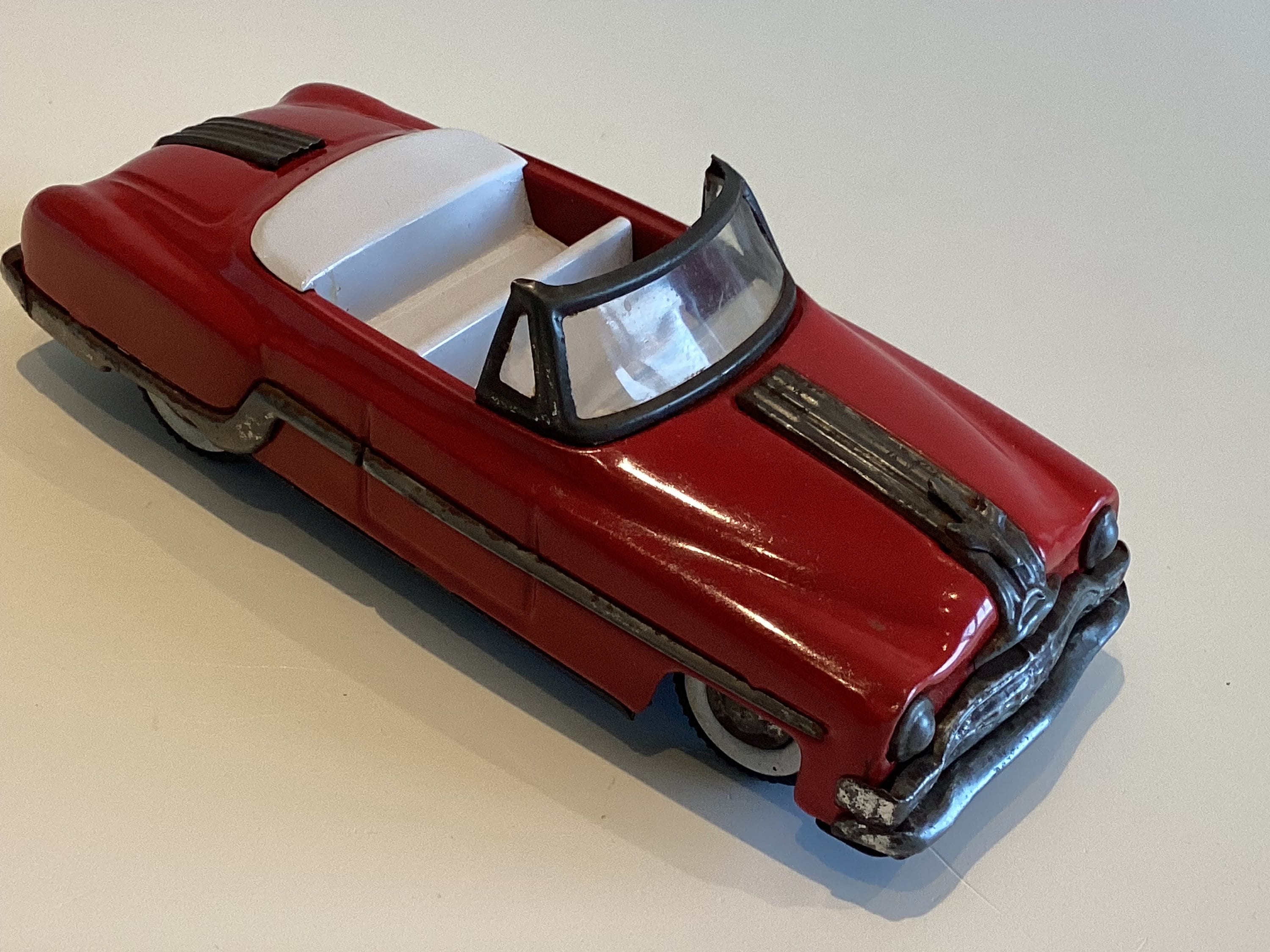 Vintage Toy Car | 1950s Minister Delux - Pontiac Chieftain Convertible - Made in Japan — photo 5 of 9