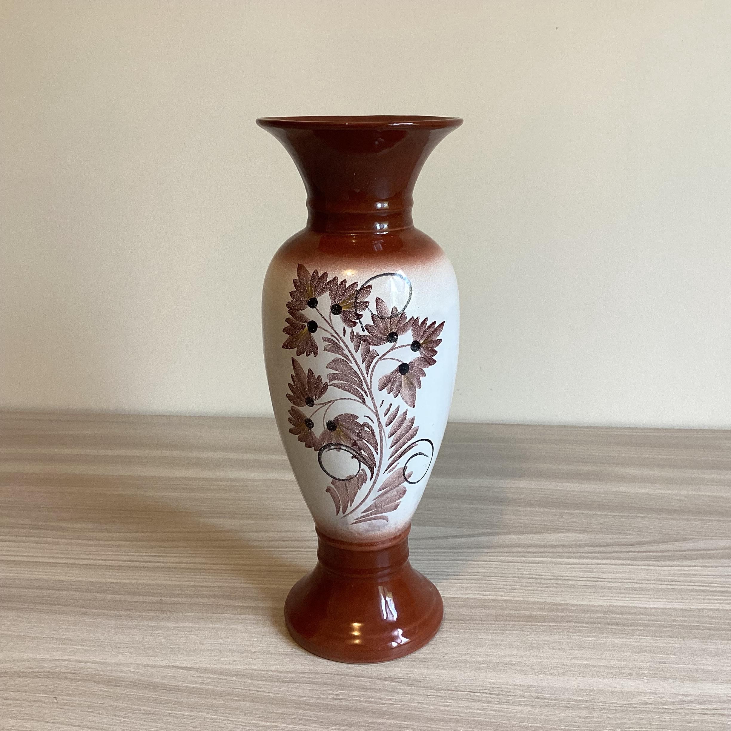 Vintage Art Pottery Vase – Rare Handcrafted Ceramic (1970s) – Made in Ukraine — photo 2 of 9