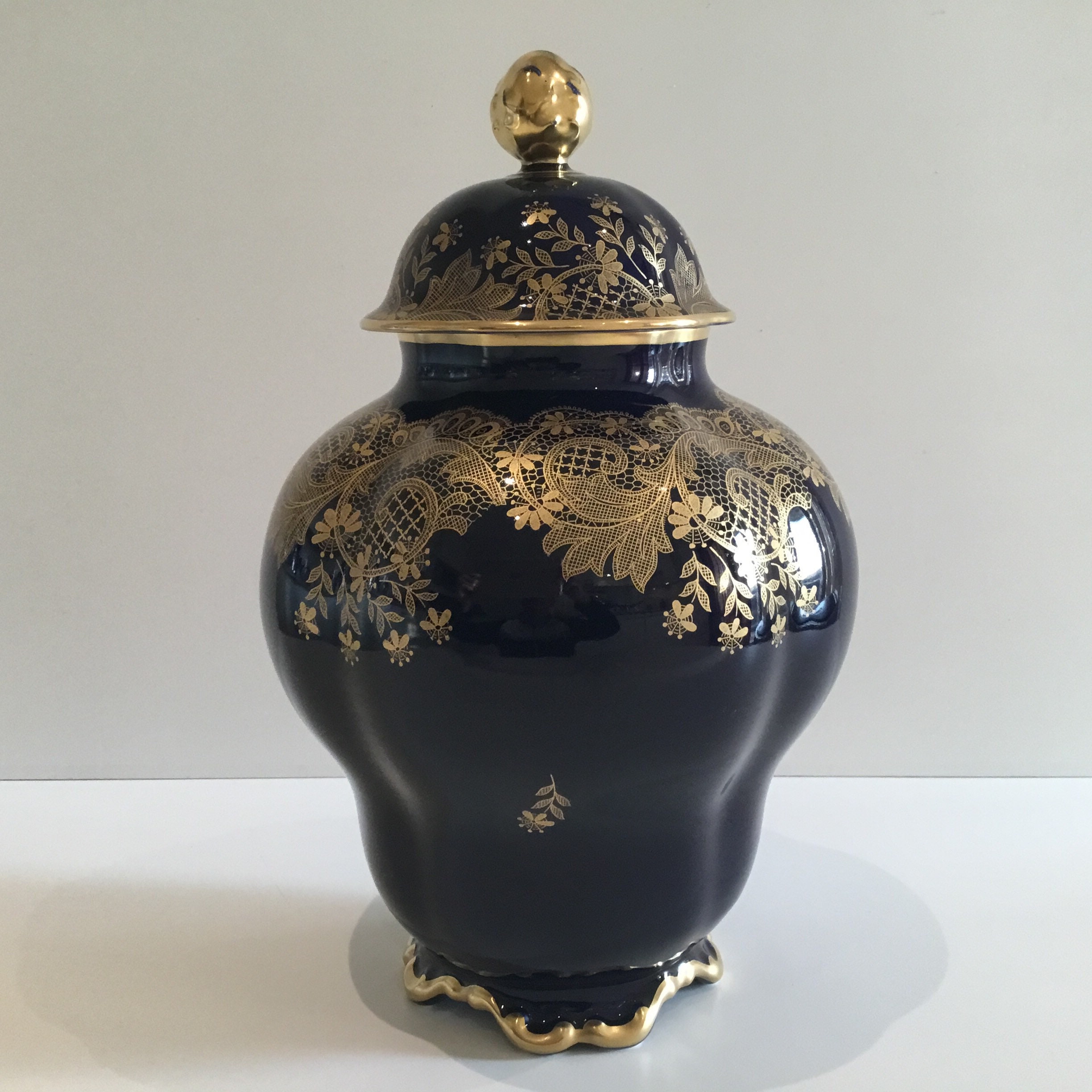 Vintage Vase | Lindner Bavaria 1950s Cobalt Blue 22k Gold, German Porcelain — photo 4 of 11