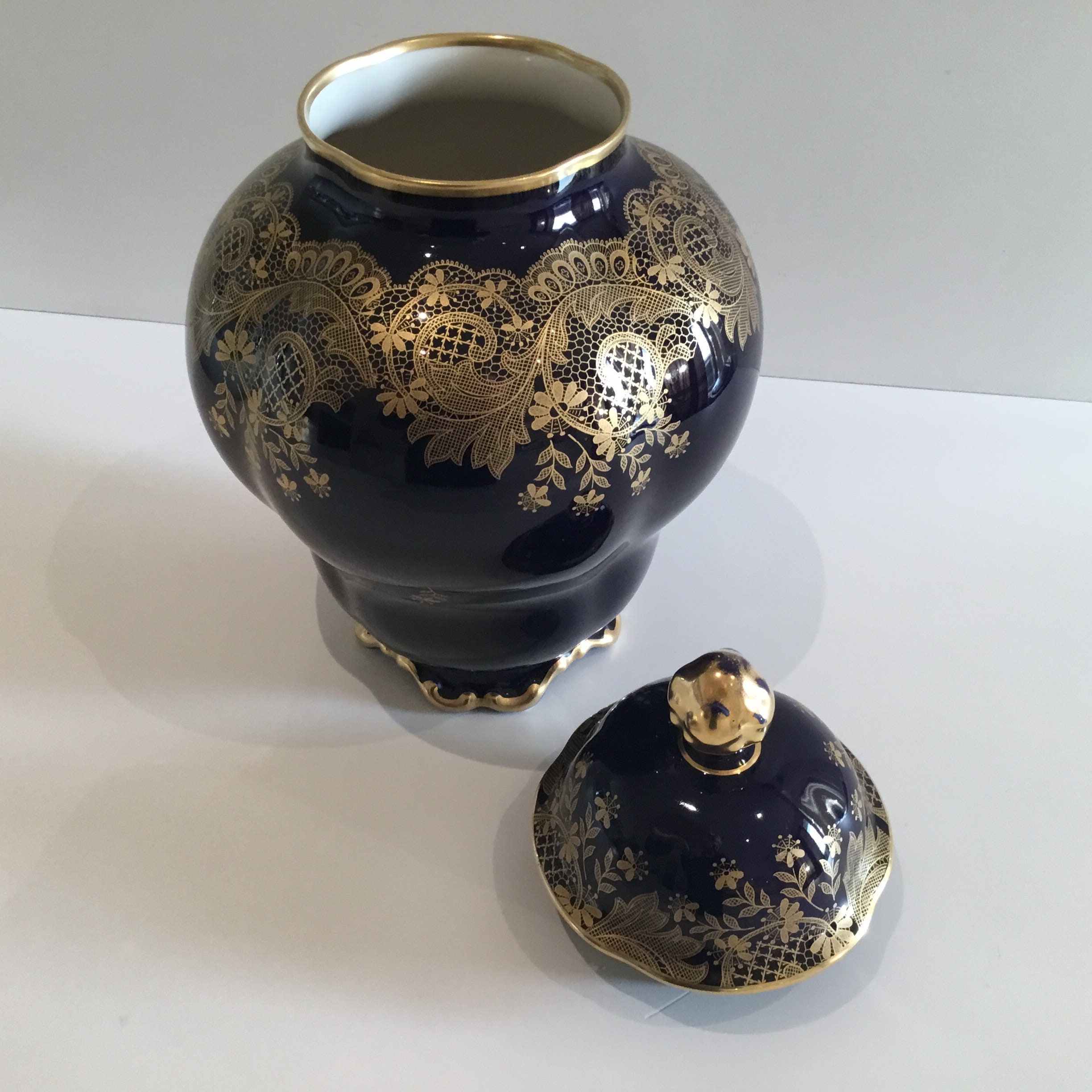 Vintage Vase | Lindner Bavaria 1950s Cobalt Blue 22k Gold, German Porcelain — photo 5 of 11