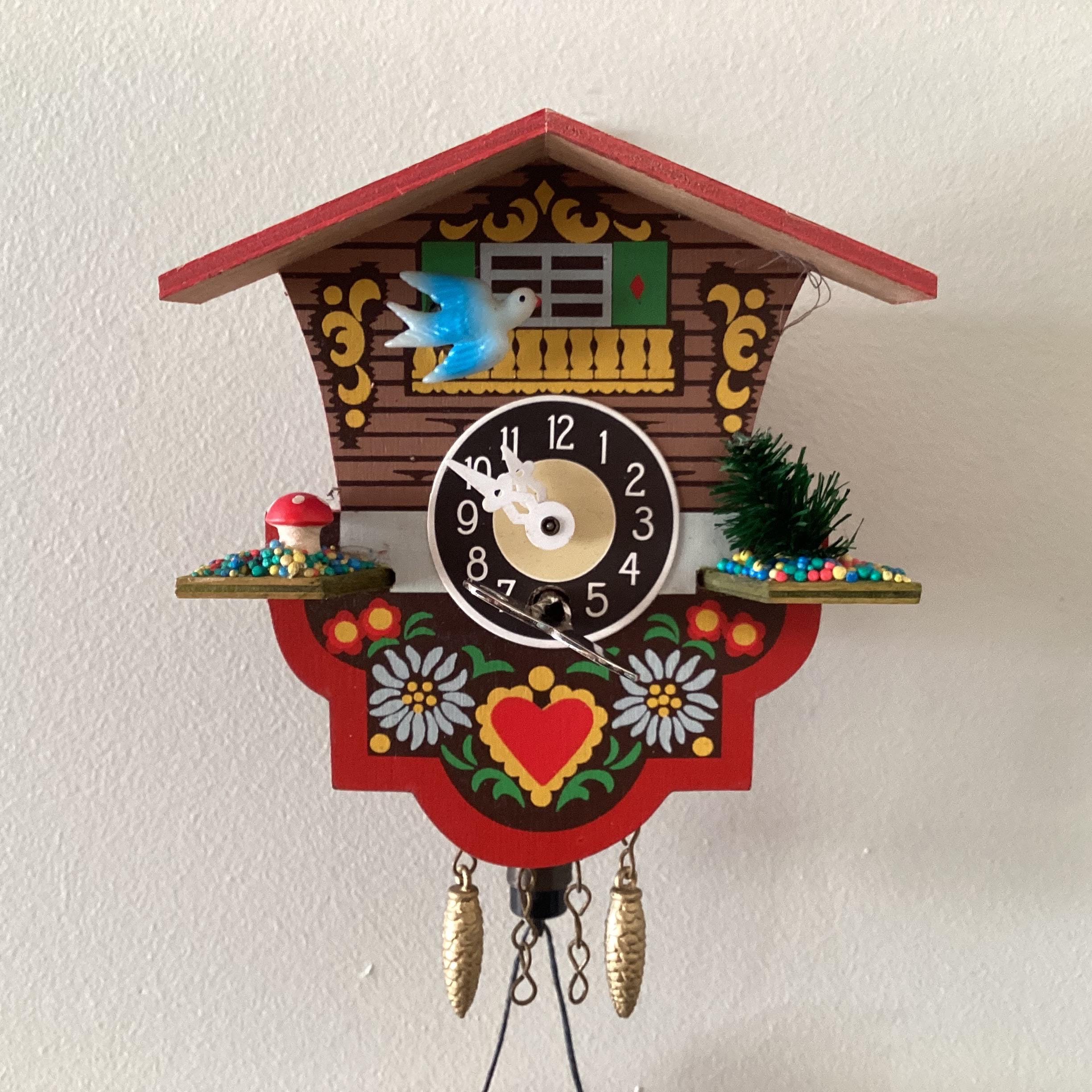 Vintage Clock | 1970s Collectible Wooden Miniature - Rare Penulum Clock — photo 5 of 6