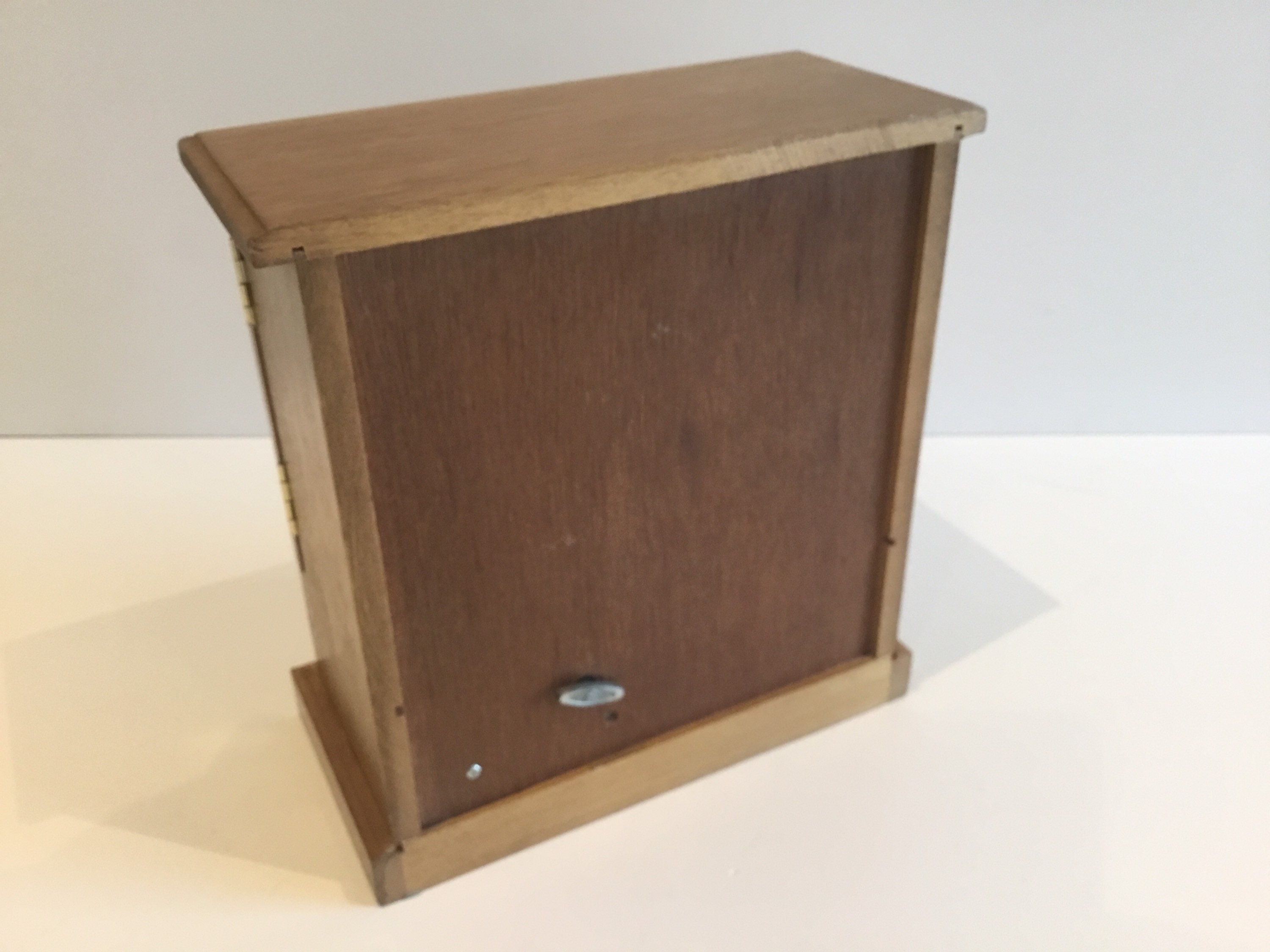 Vintage  Music Box | 1970s Japanese Jewelry Cabinet, Sankyo Mechanism & Relief Glass — photo 11 of 11