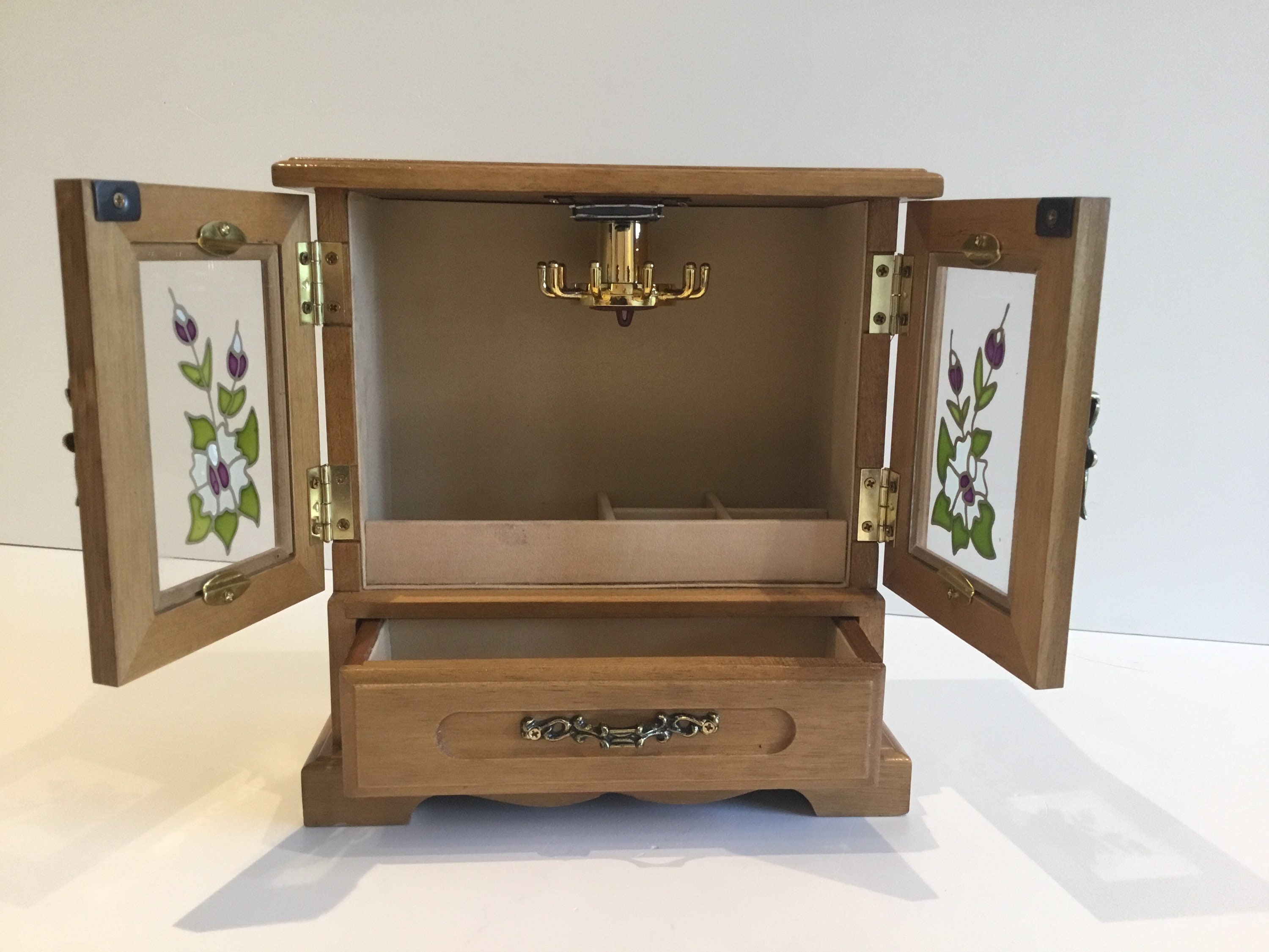 Vintage  Music Box | 1970s Japanese Jewelry Cabinet, Sankyo Mechanism & Relief Glass — photo 4 of 11