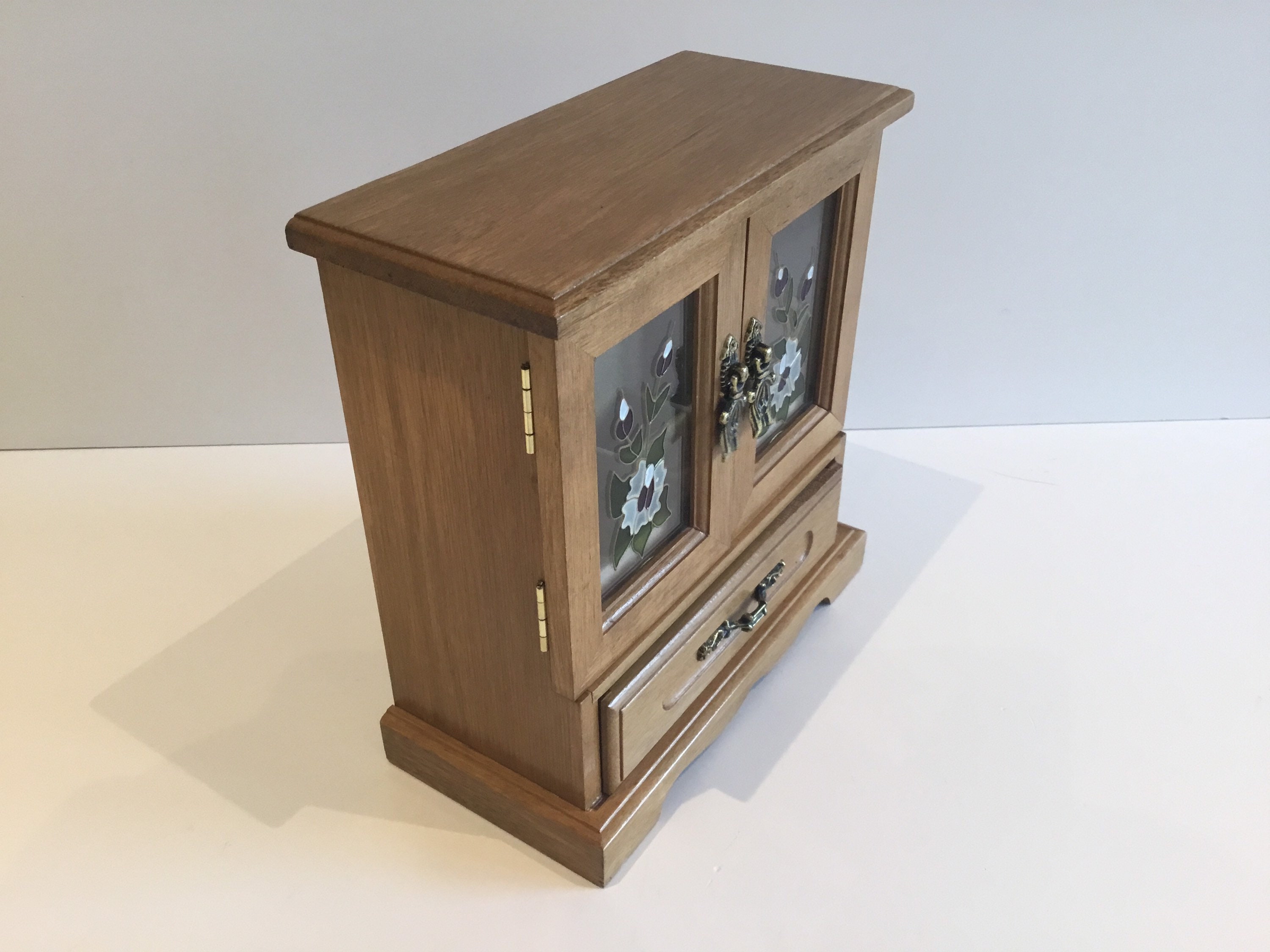 Vintage  Music Box | 1970s Japanese Jewelry Cabinet, Sankyo Mechanism & Relief Glass — photo 8 of 11