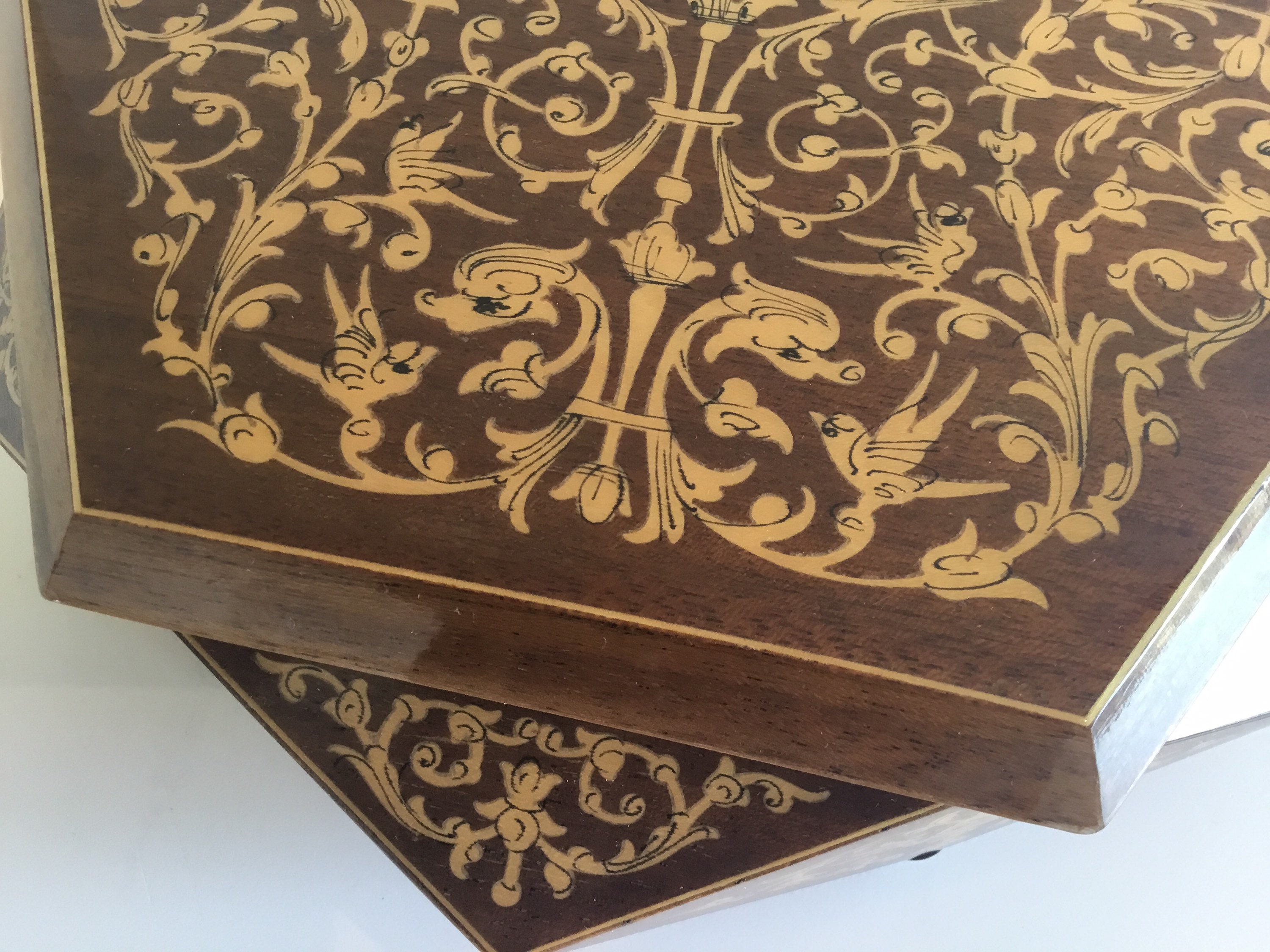 Vintage Music Box | 1960s Wooden Jewelry Container, Sorrento Made In Italy — photo 9 of 11
