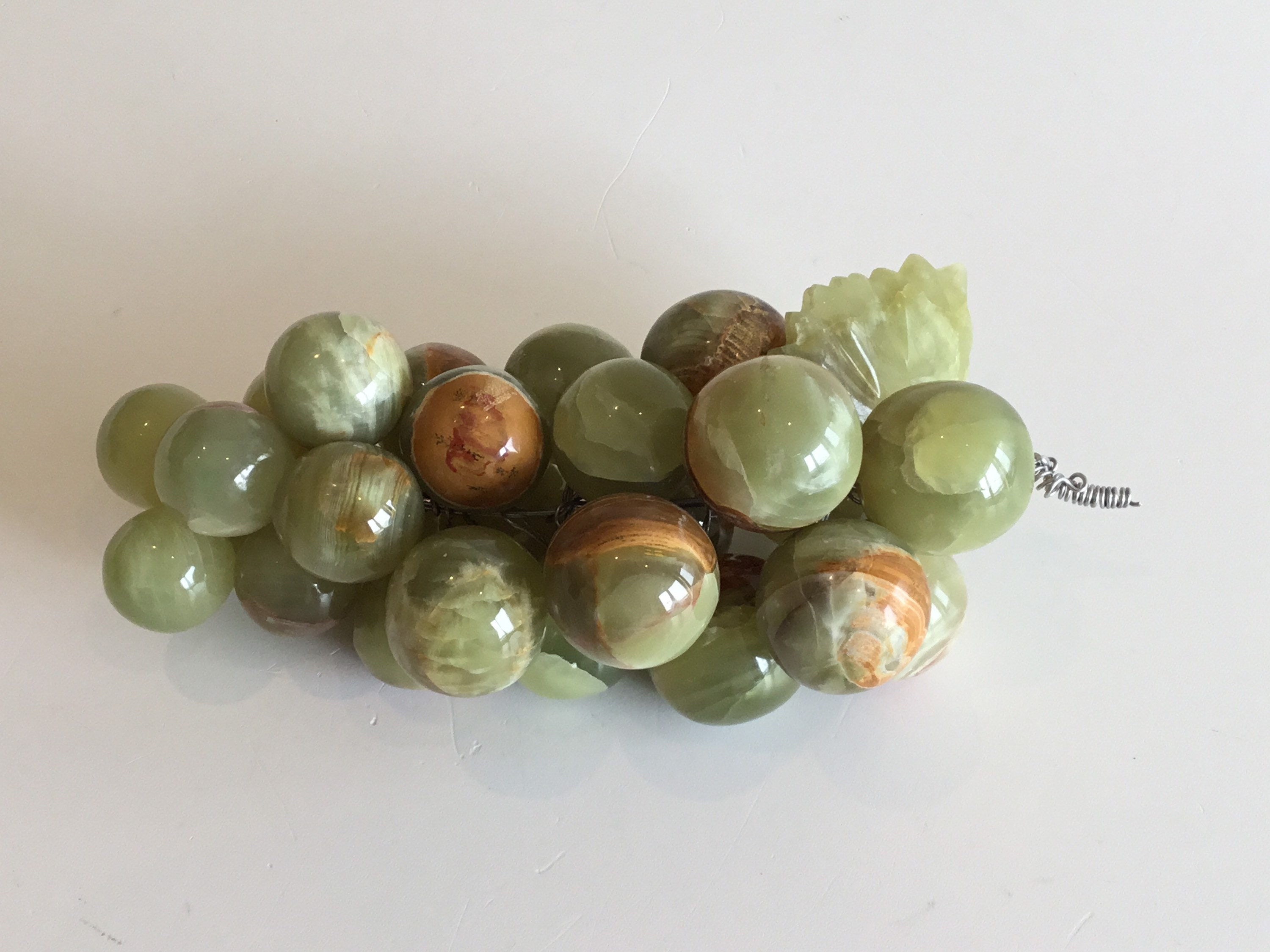 Vintage Onyx Sculpture | 1950s Italian Grapes, Large Variegated Onyx Fruit Bowl — photo 3 of 7