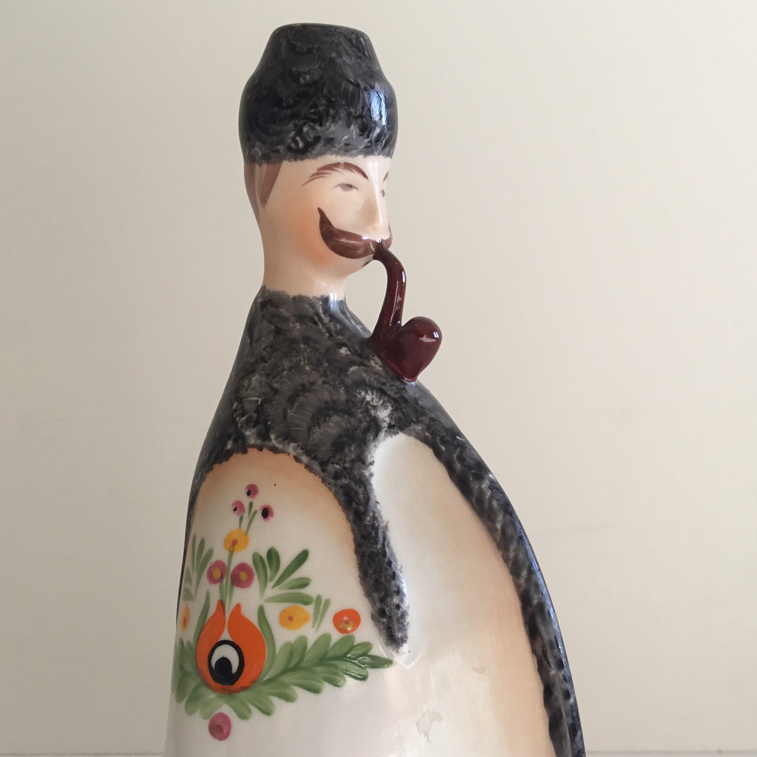 Vintage Porcelain | 1960s Aquincum Budapest Figurine, Hand-Painted First Choice — photo 7 of 9