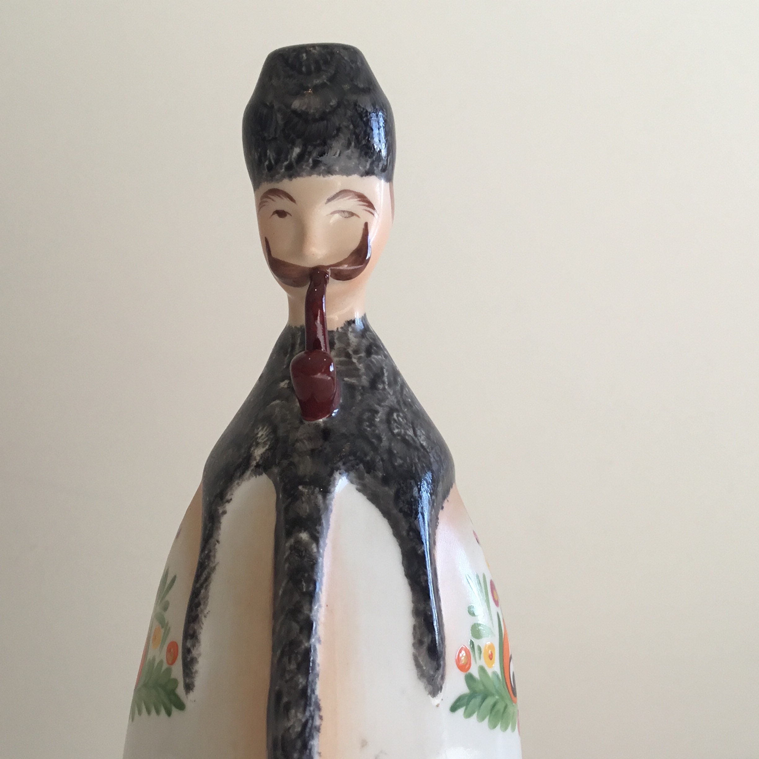 Vintage Porcelain | 1960s Aquincum Budapest Figurine, Hand-Painted First Choice — photo 8 of 9