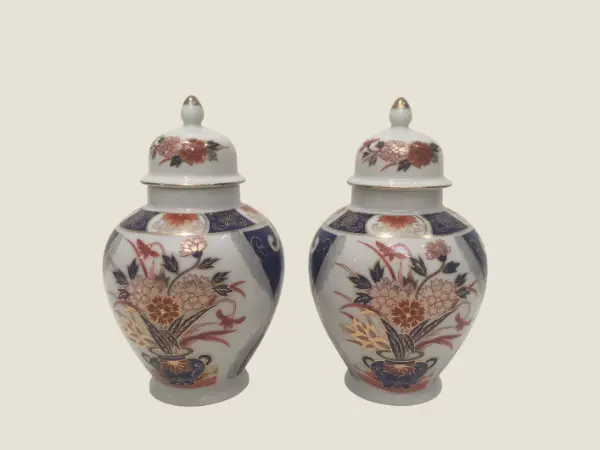 Porcelain Vase 1950s | Home Decor  Collectible, Japanese Arita Imari Eiwa Kinsei