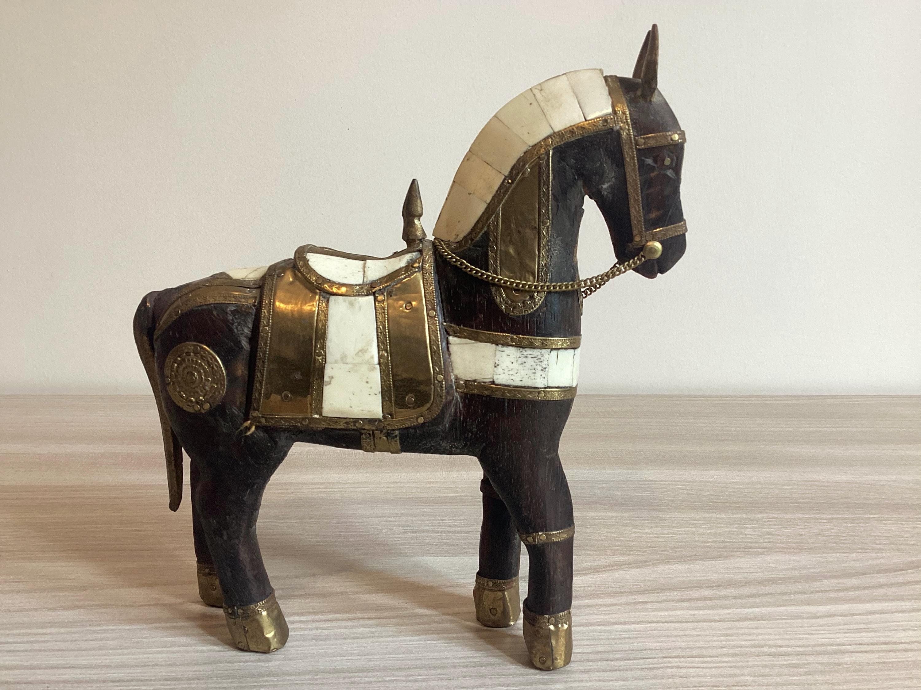 Vintage Sculpture | 1950s Majestic Indian Marwari Horse, Collecible Wooden Art — photo 3 of 9