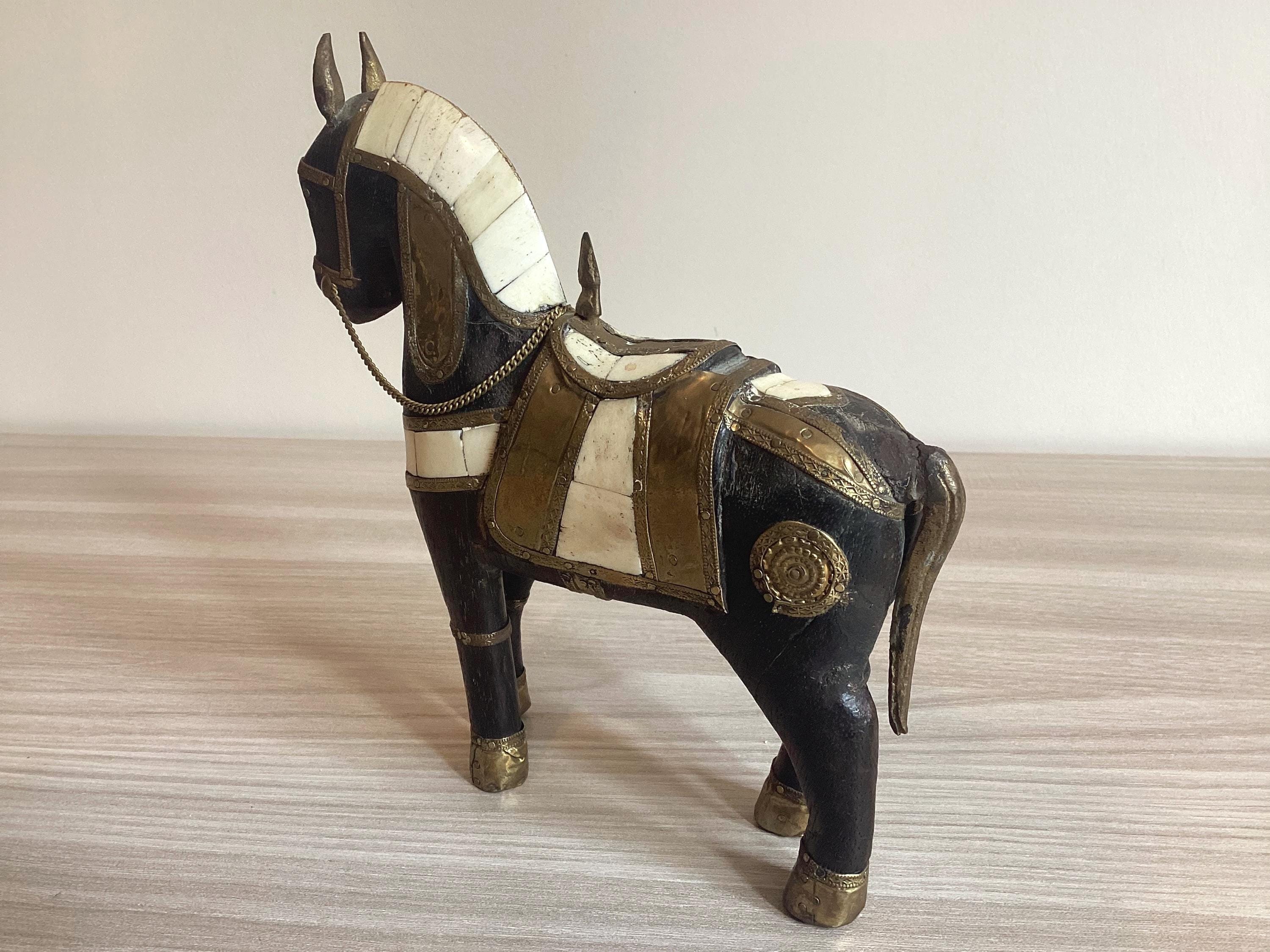 Vintage Sculpture | 1950s Majestic Indian Marwari Horse, Collecible Wooden Art — photo 5 of 9