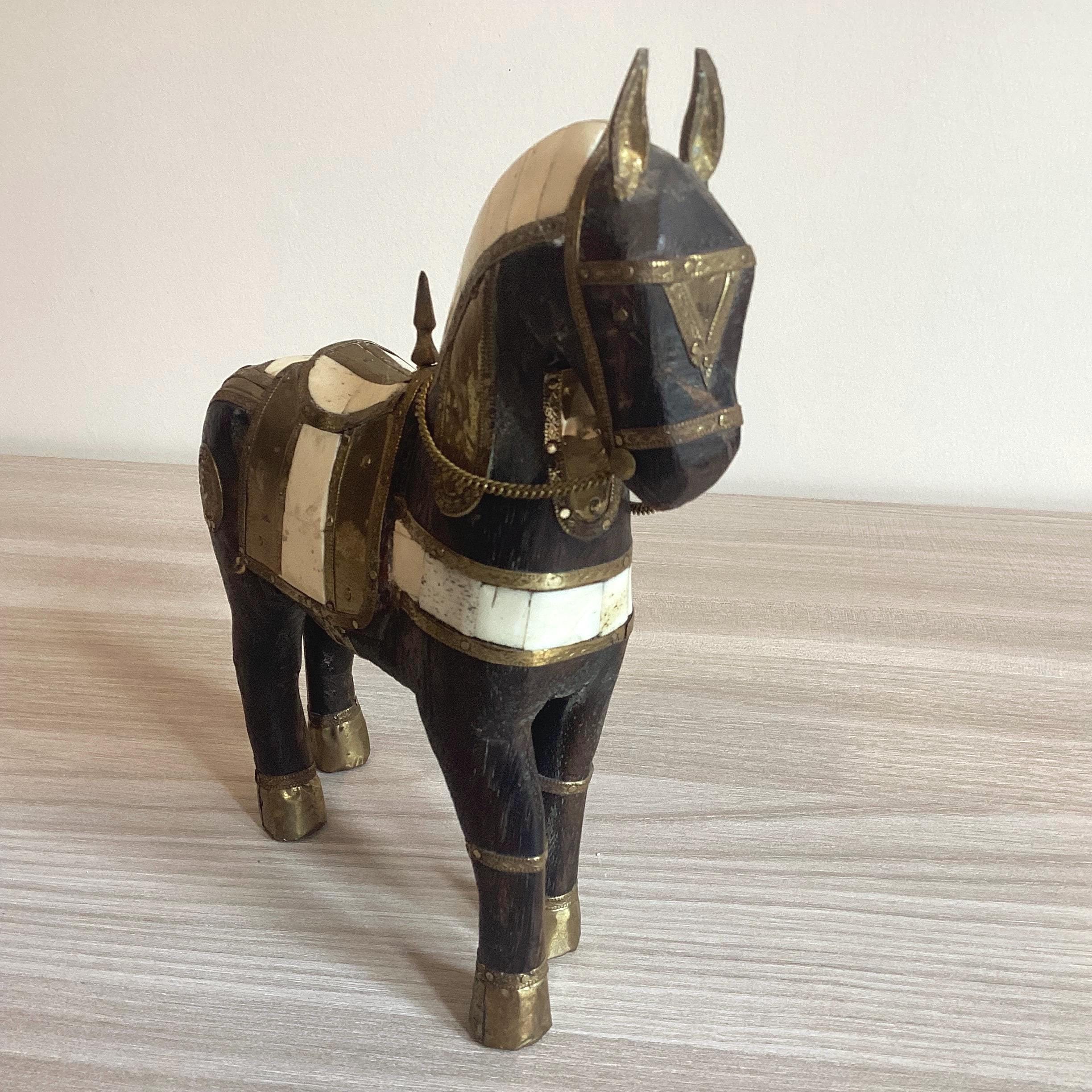 Vintage Sculpture | 1950s Majestic Indian Marwari Horse, Collecible Wooden Art — photo 6 of 9