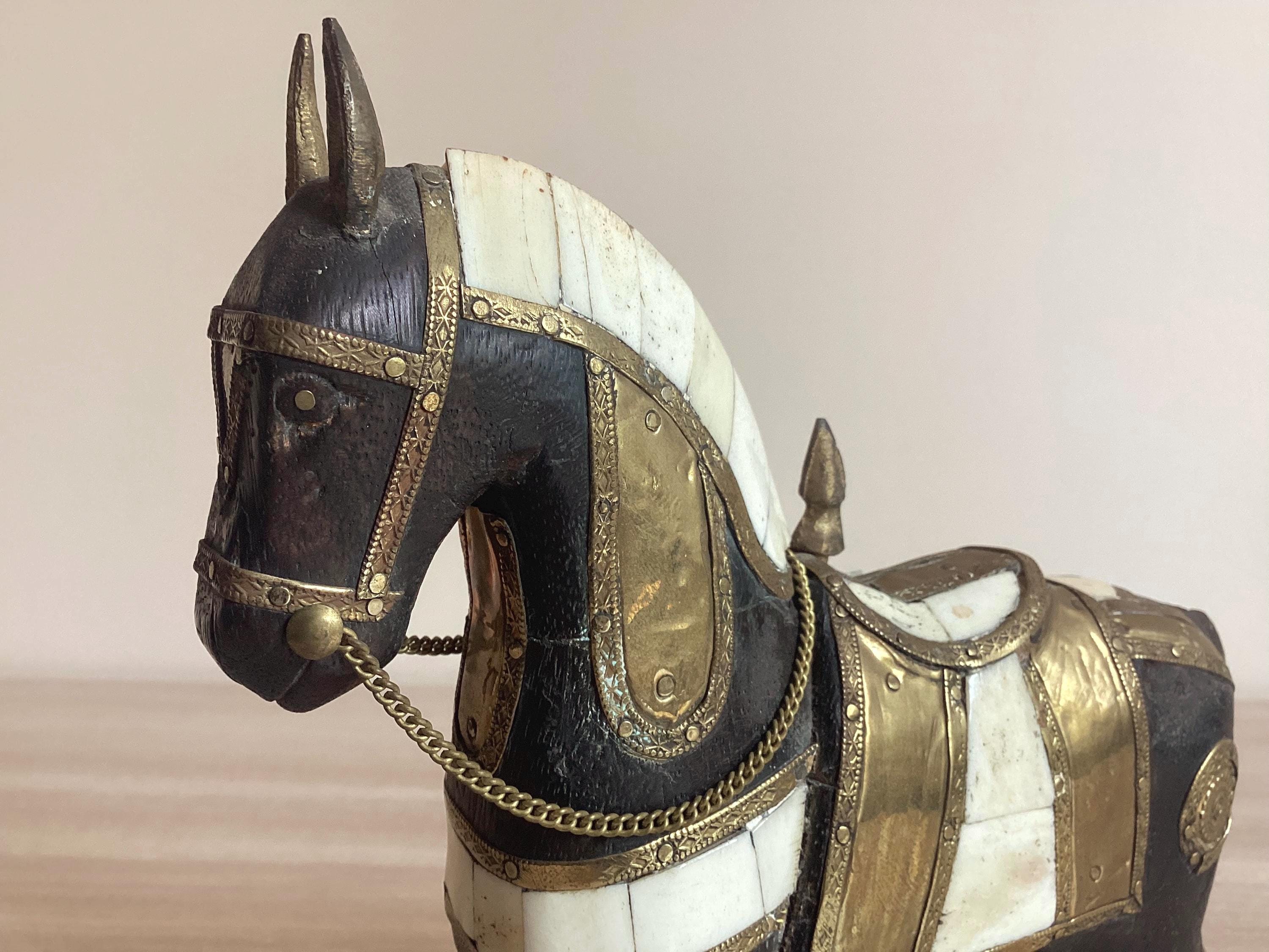 Vintage Sculpture | 1950s Majestic Indian Marwari Horse, Collecible Wooden Art — photo 8 of 9