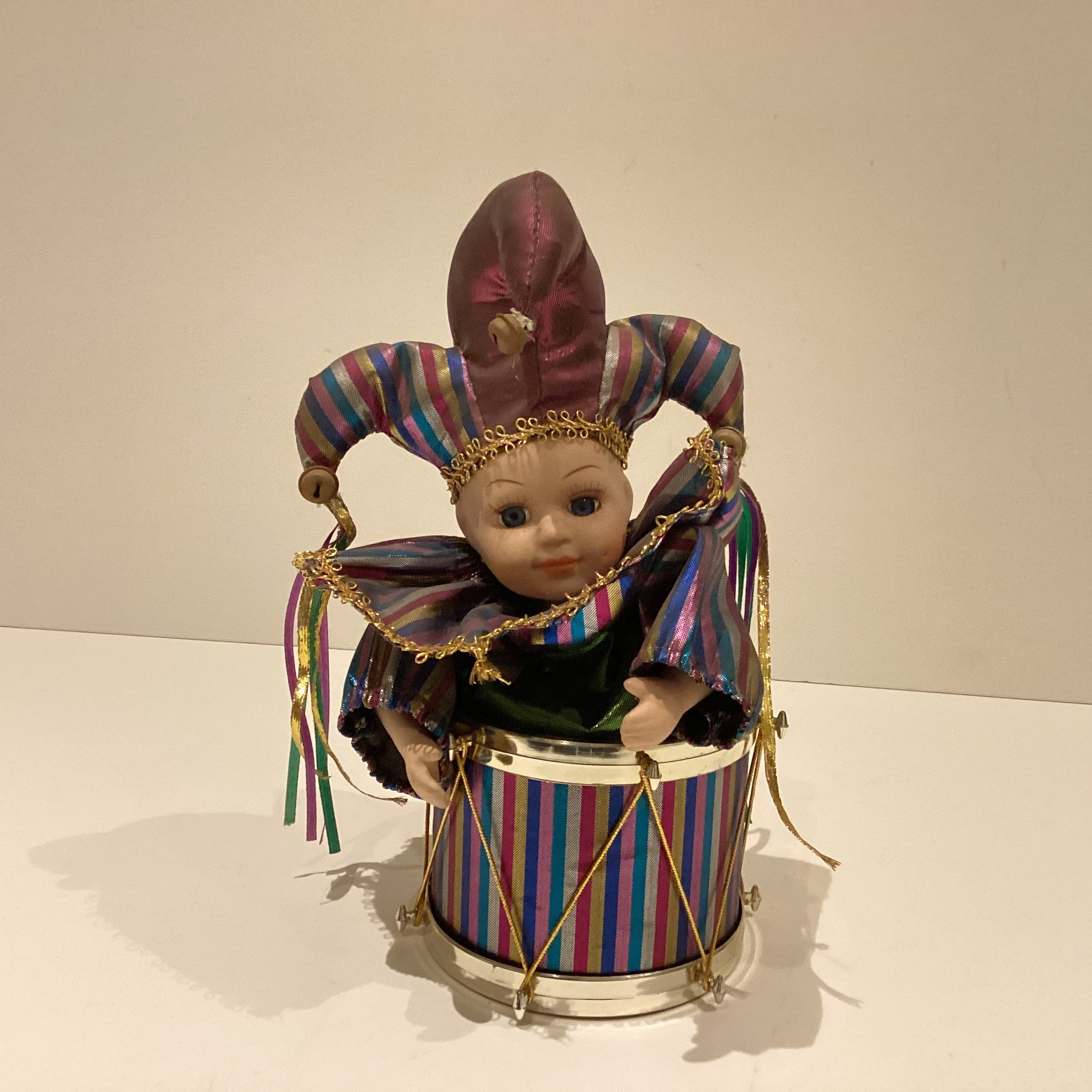 Vintage Automaton Figurine | 1960s Music Box Lowe Story played Made in Italy — photo 2 of 6