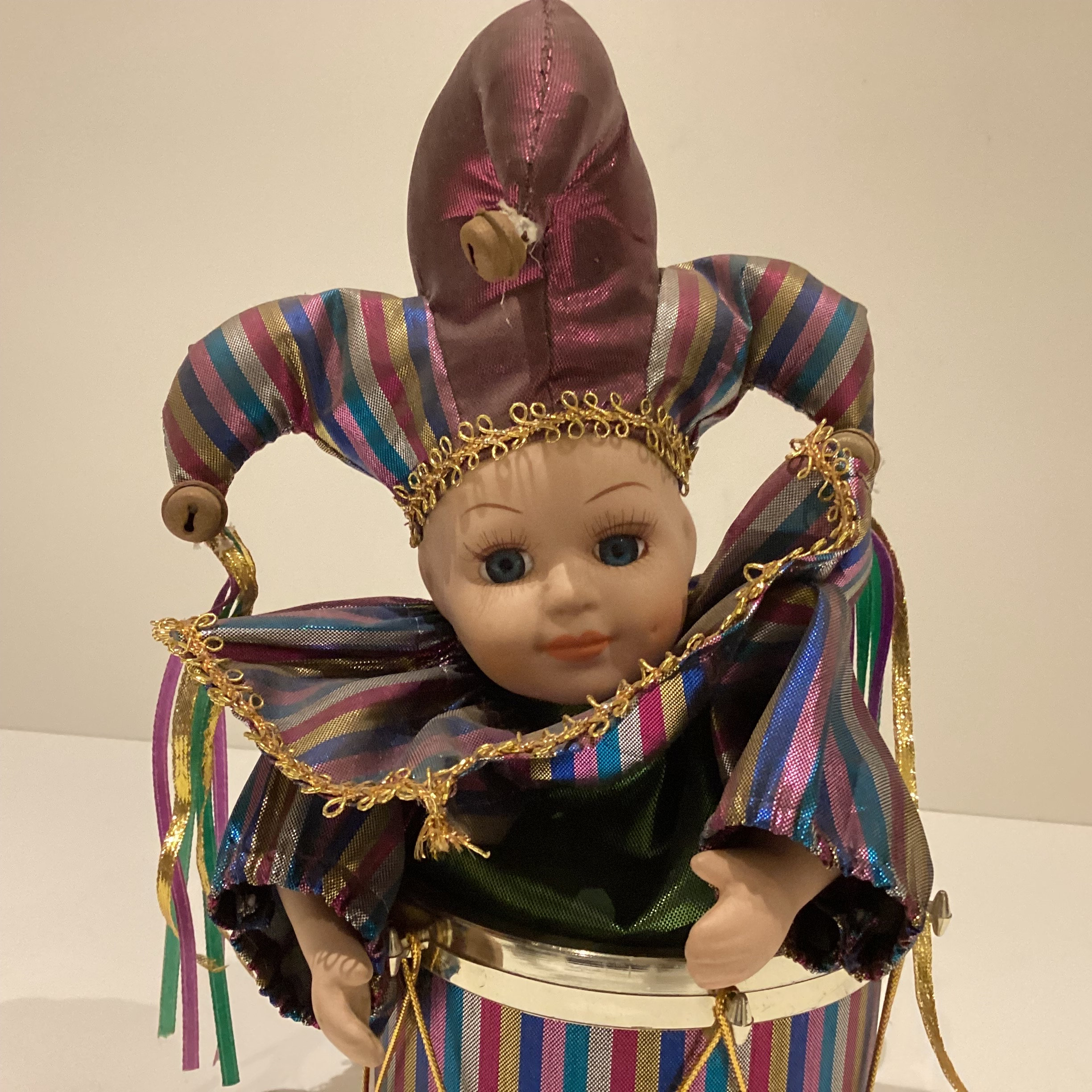 Vintage Automaton Figurine | 1960s Music Box Lowe Story played Made in Italy — photo 6 of 6