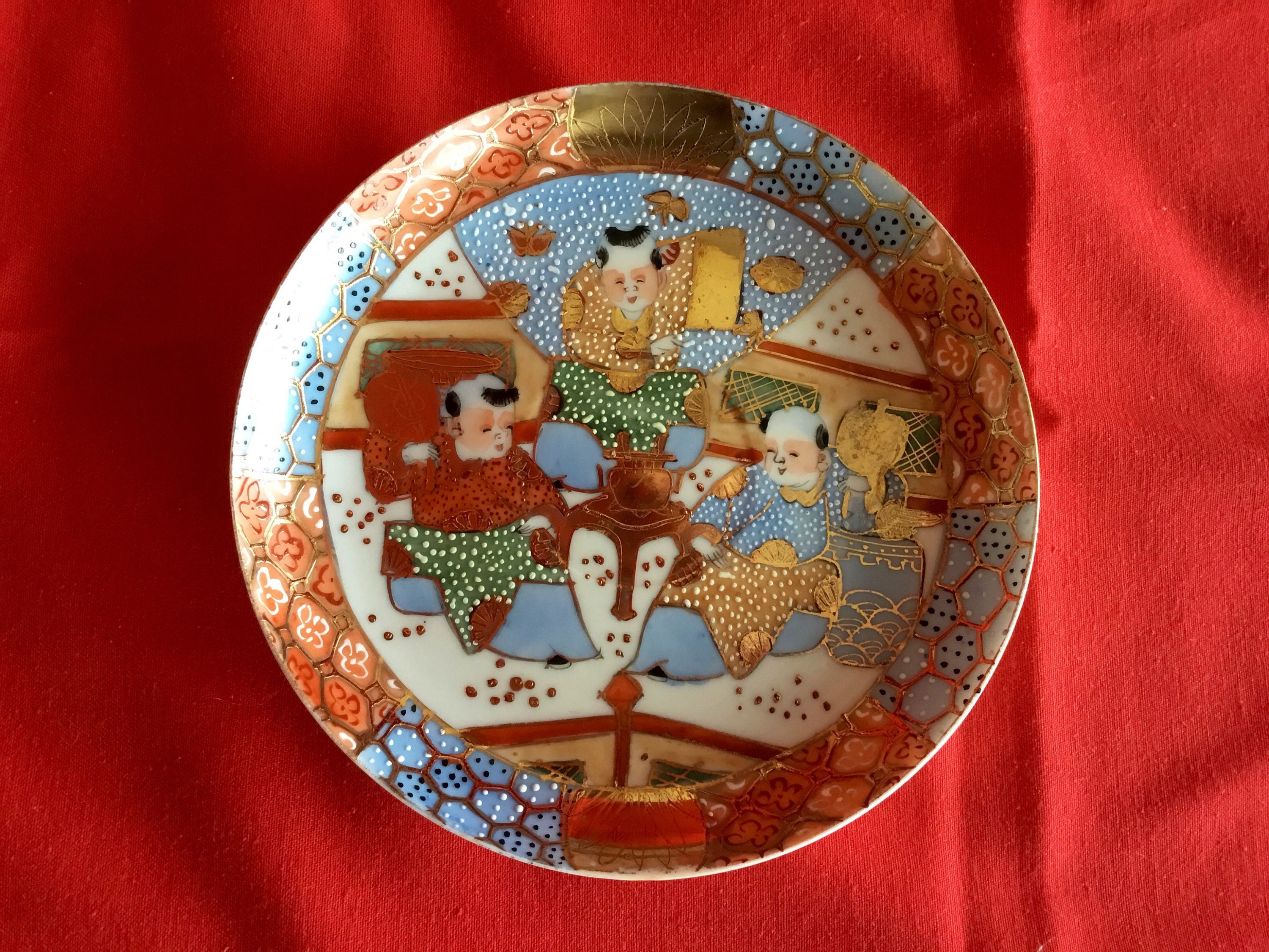 Satsuma Porcelain Set | 1920s Japanese Tea Service, 24k Gold Hand-Painted, Complete set — photo 8 of 10