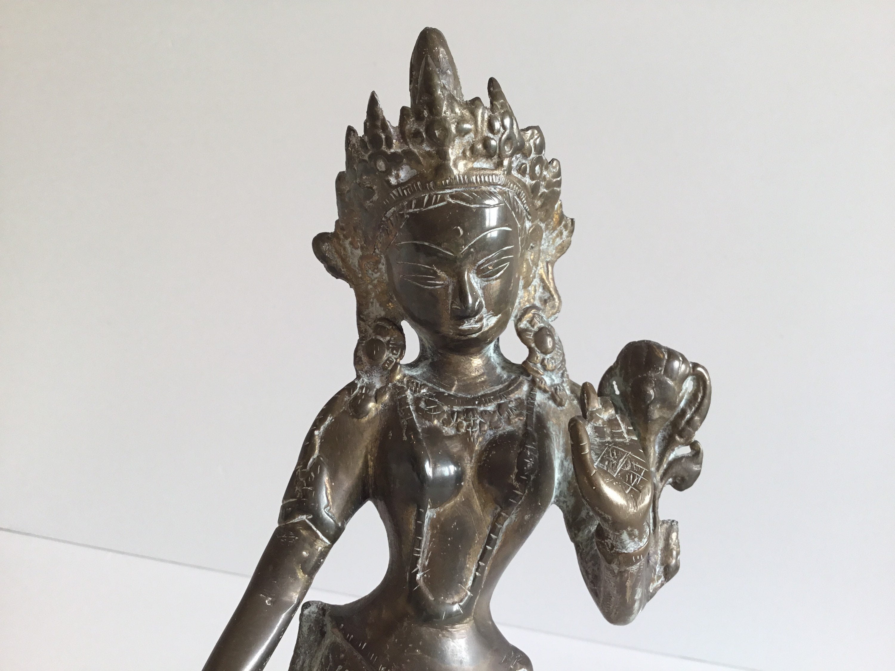 Vintage Bronze Tara Statue | Tibetan Buddhist Deity Figurine, 1900s Asian Sculpture — photo 4 of 10
