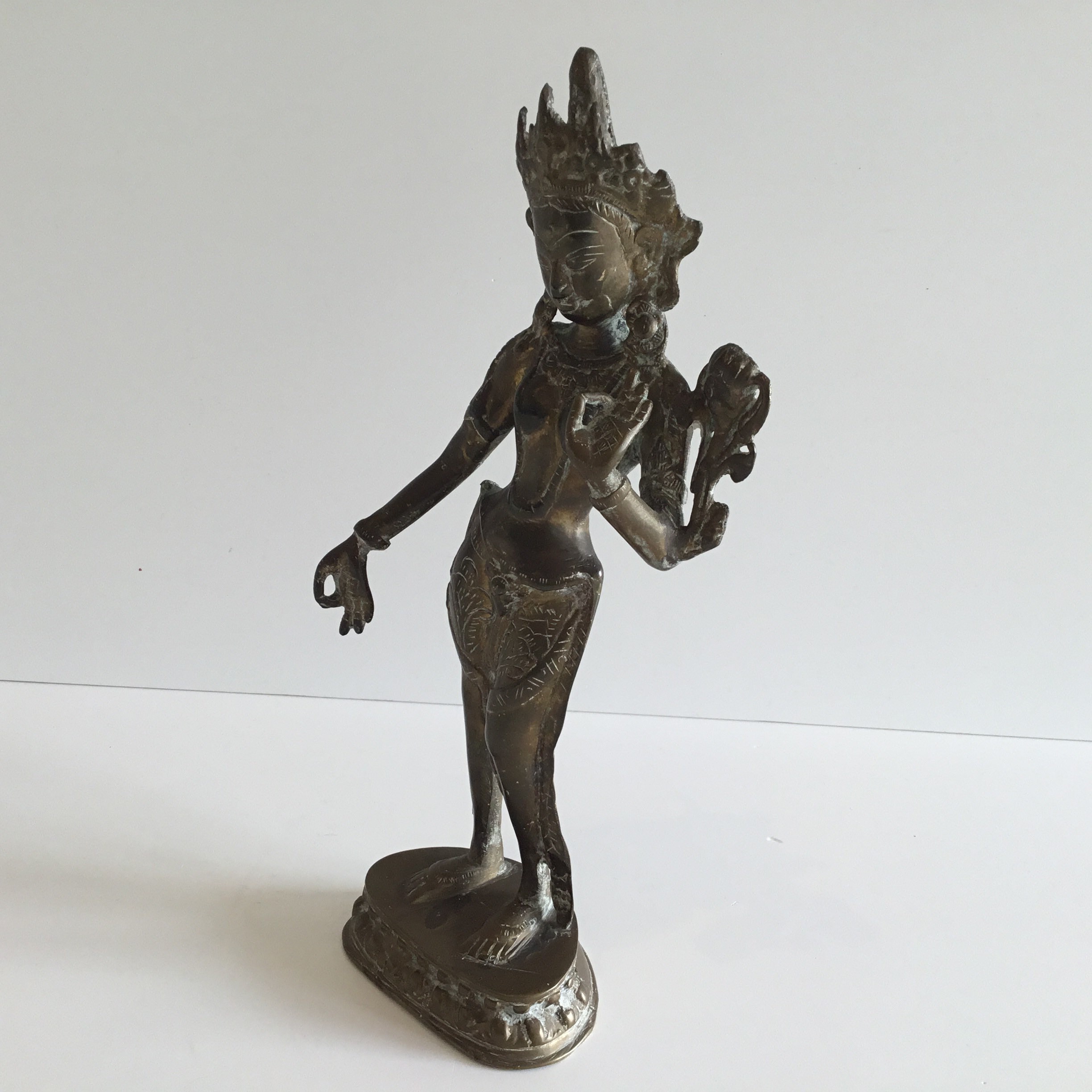 Vintage Bronze Tara Statue | Tibetan Buddhist Deity Figurine, 1900s Asian Sculpture — photo 7 of 10