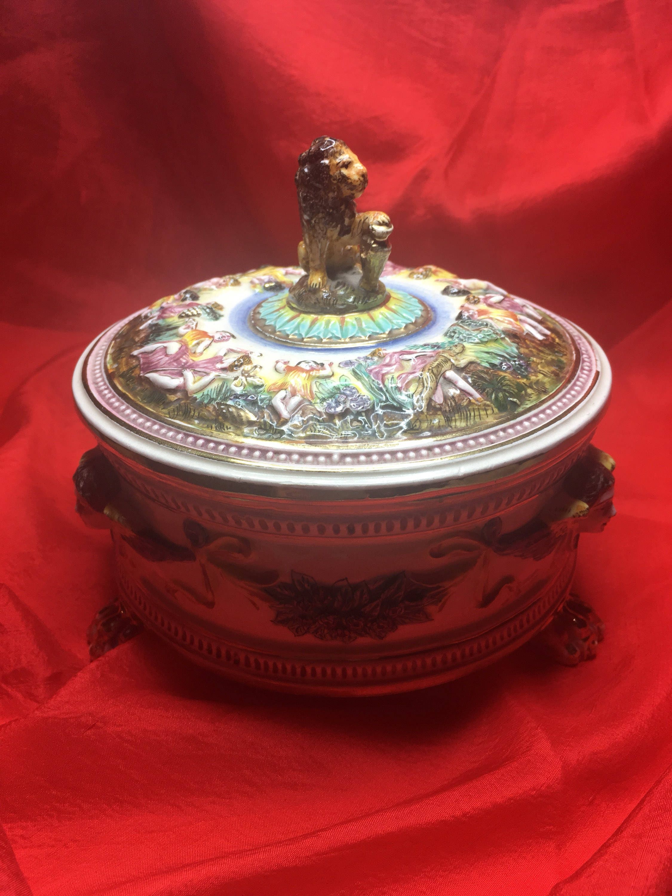 Porcelain Box With Lid (1920s Alfredo Ciulli) Florence Made in Italy — photo 2 of 11