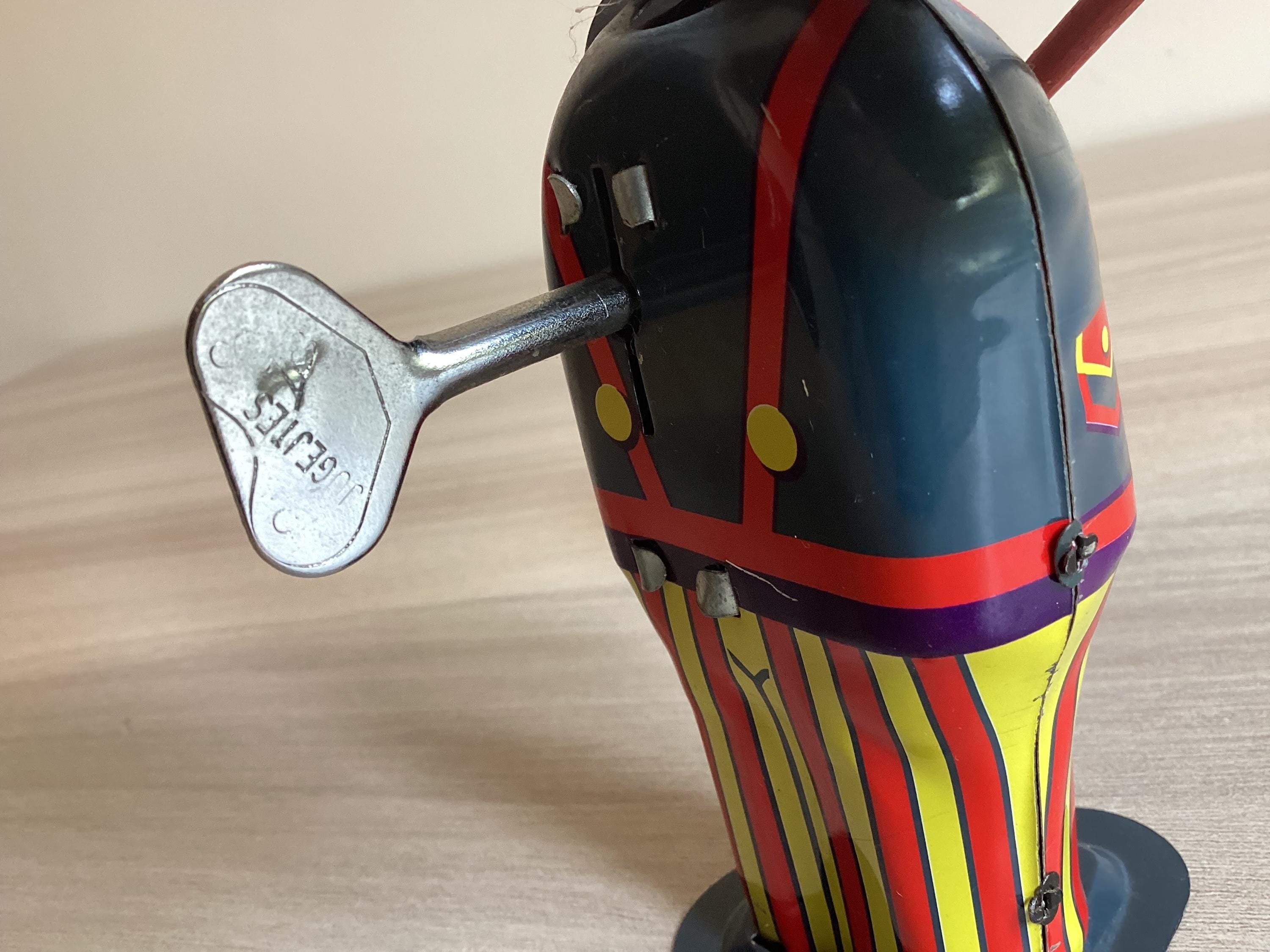 Automaton Vintage (1990s) Street Cleaner, Spring-Wound, Collectible Spain — photo 6 of 8