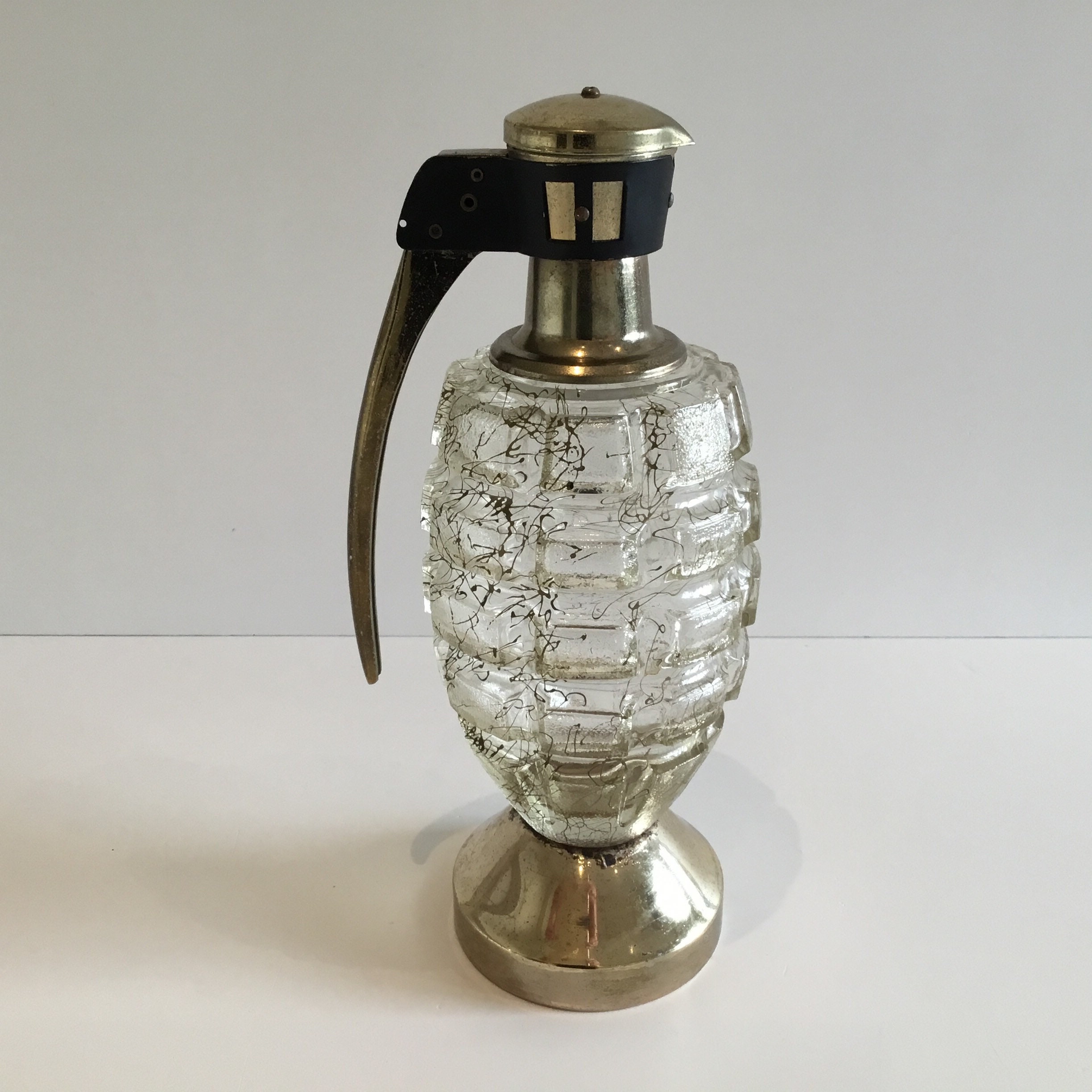 Vintage Bottle | 1950s Italian Music Grenade Decanter "O Sole Mio" — photo 3 of 8