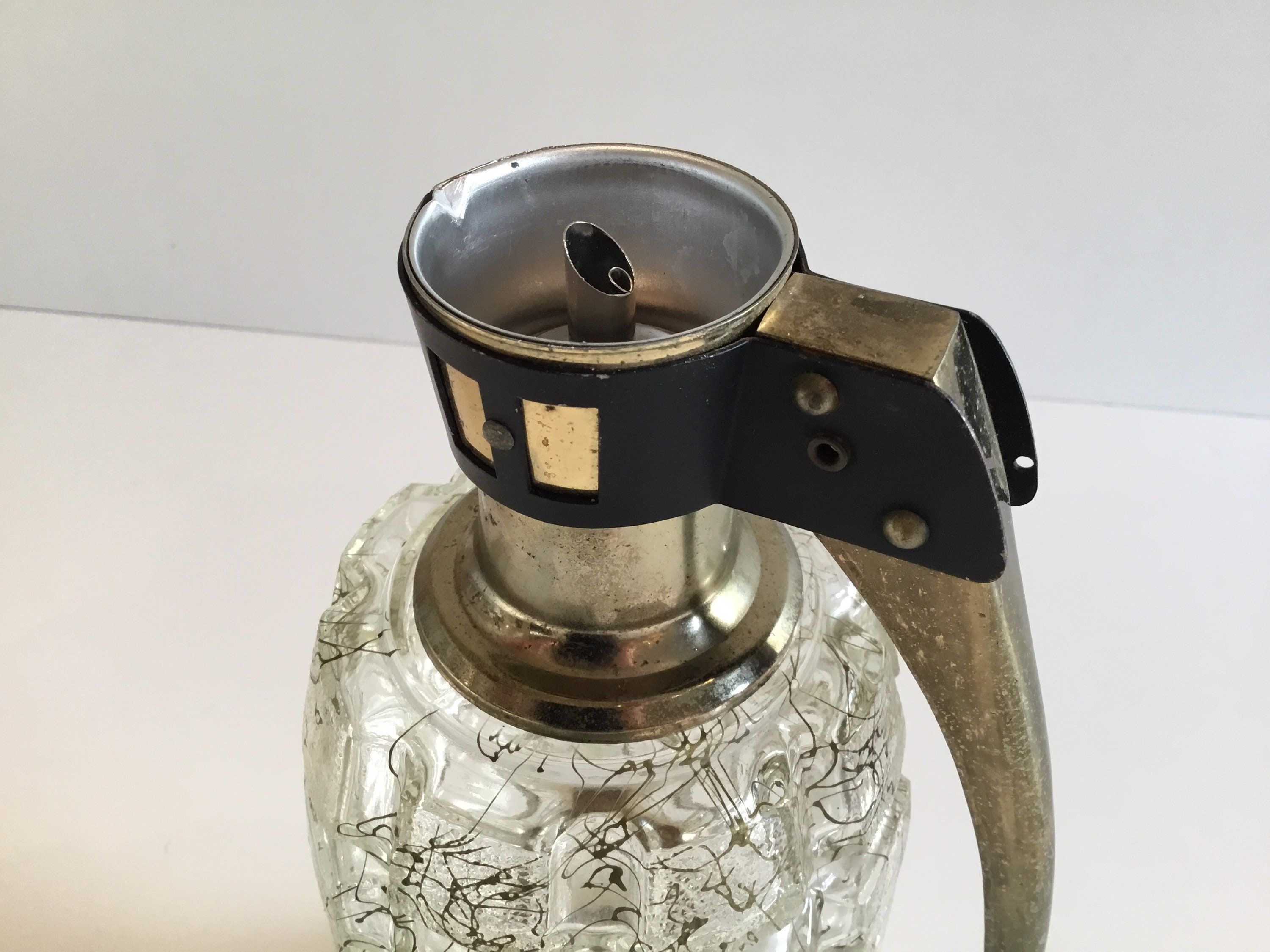 Vintage Bottle | 1950s Italian Music Grenade Decanter "O Sole Mio" — photo 4 of 8