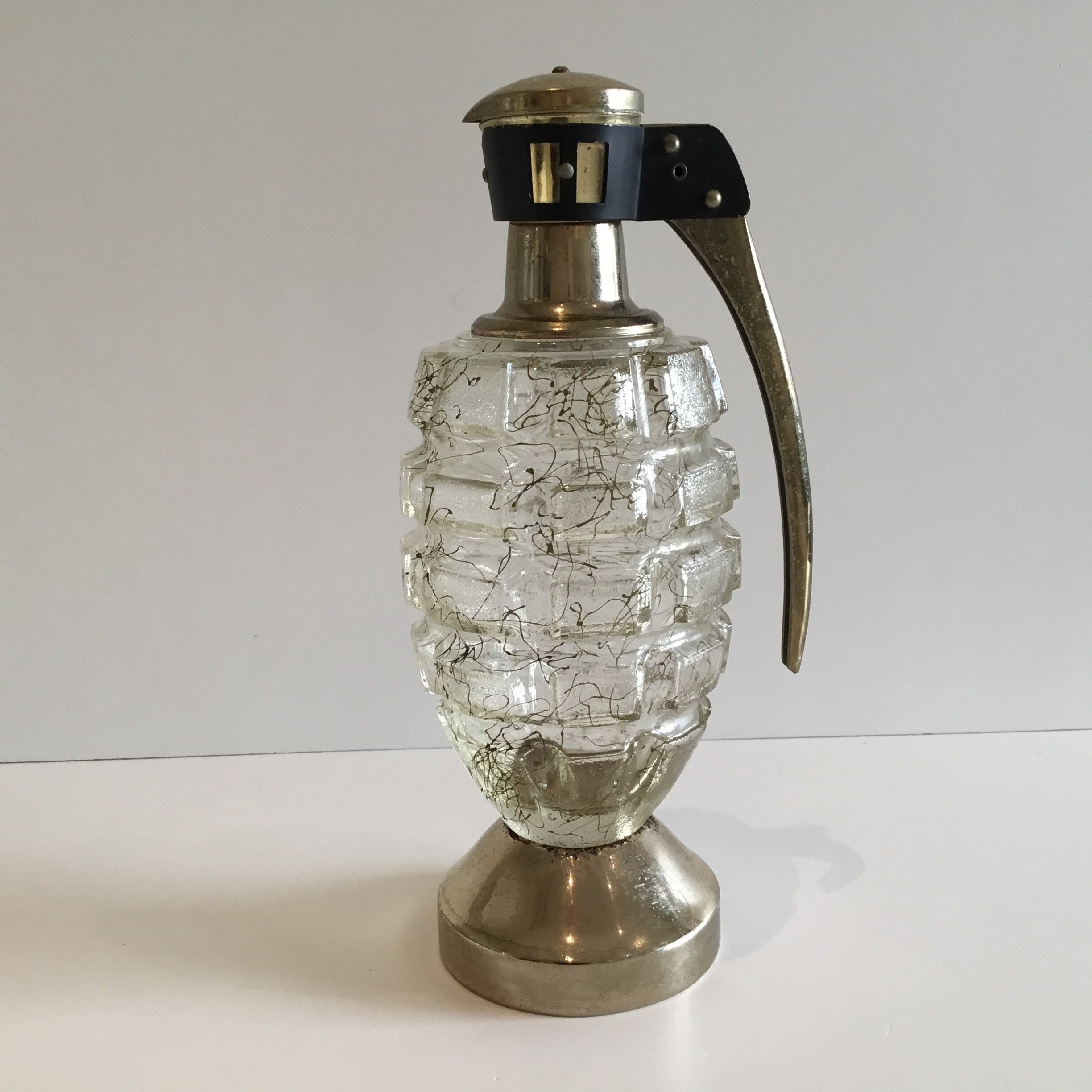 Vintage Bottle | 1950s Italian Music Grenade Decanter "O Sole Mio" — photo 6 of 8