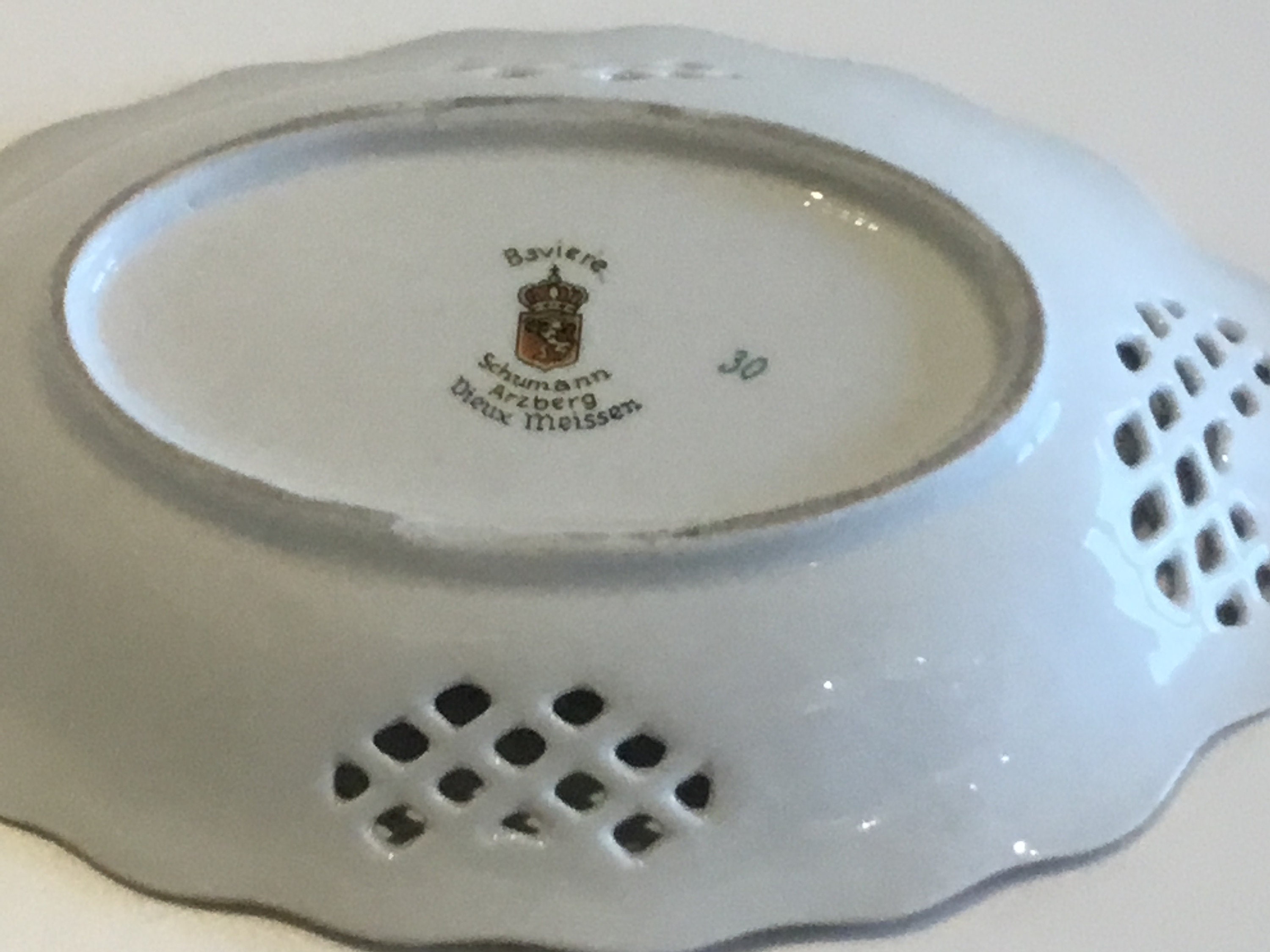 Vintage Porcelain Plate – Schumann Arzberg “Vieux Meissen” (1950s) Collectible German Dish — photo 6 of 6