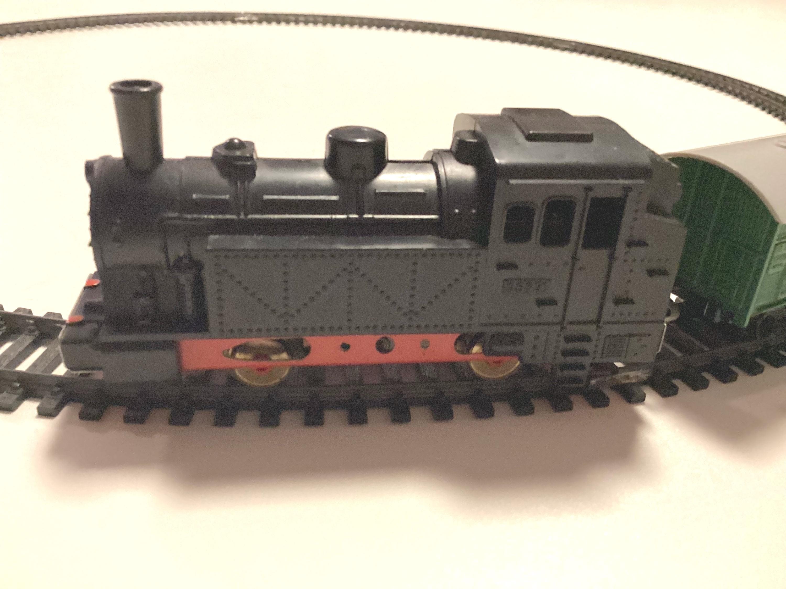 Vintage Toy Train Set | HWN Eisenbahn 1950s Western Germany, Battery Operated Complete — photo 5 of 10