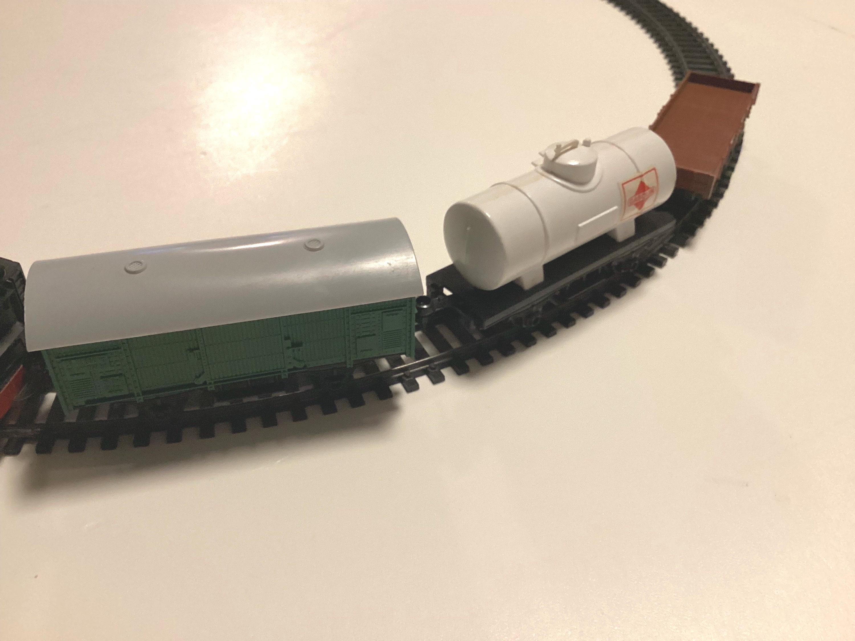 Vintage Toy Train Set | HWN Eisenbahn 1950s Western Germany, Battery Operated Complete — photo 8 of 10
