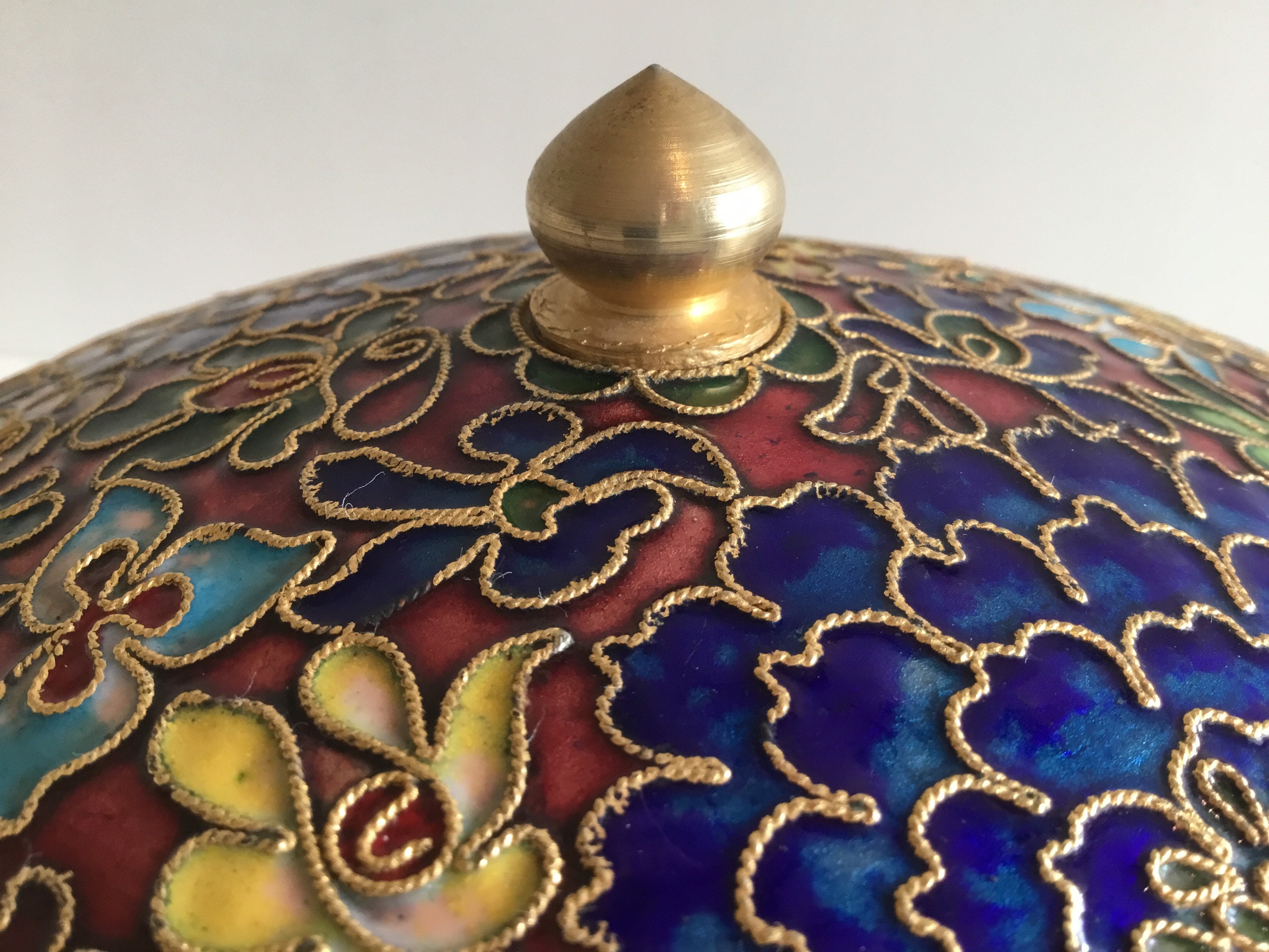 Vintage Cloisonné Bowl | 1950s Chinese Enamel Art, Handmade Golden Relief Decoration — photo 7 of 9